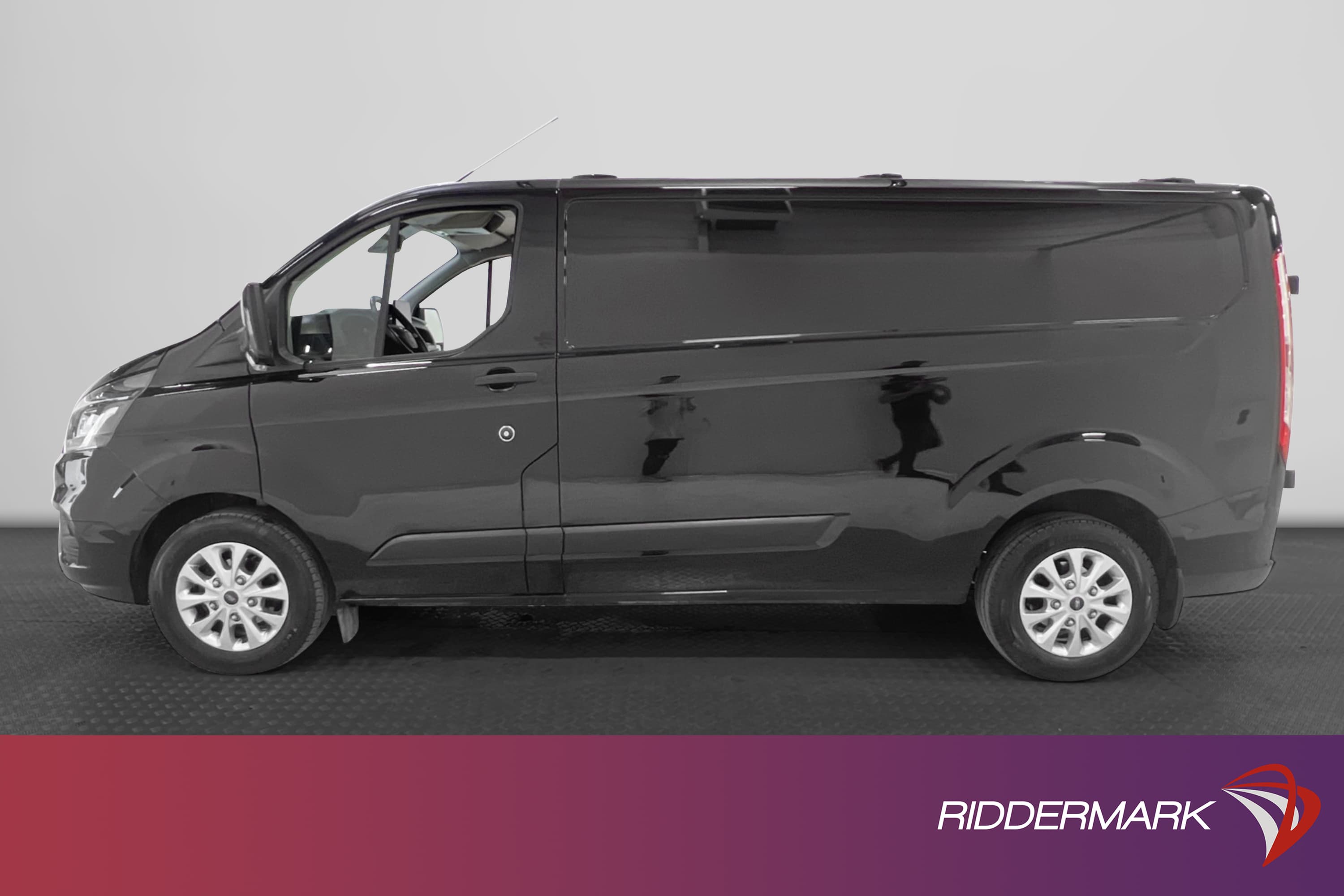 Ford Transit Custom L2 170hk Automat Värmare Dragkrok Moms
