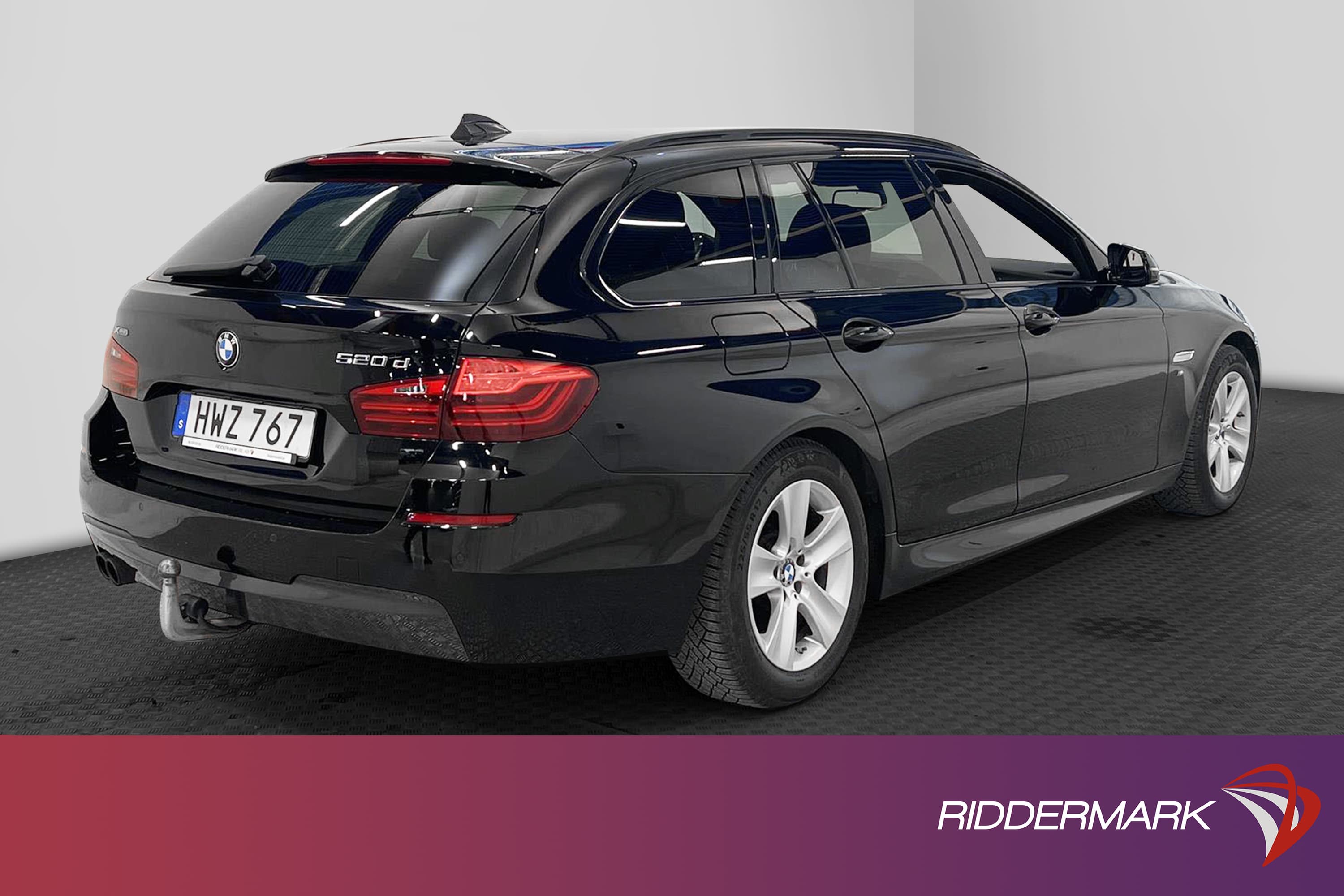BMW 520d 190hk xDrive M Sport D-värm HiFi Skinn Navi