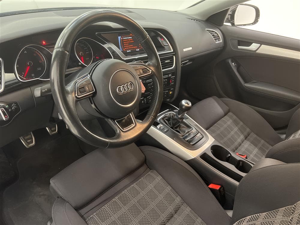 Audi A5 2.0 TDI Sportback Q 190hk Alpine Edit S Line Välserv