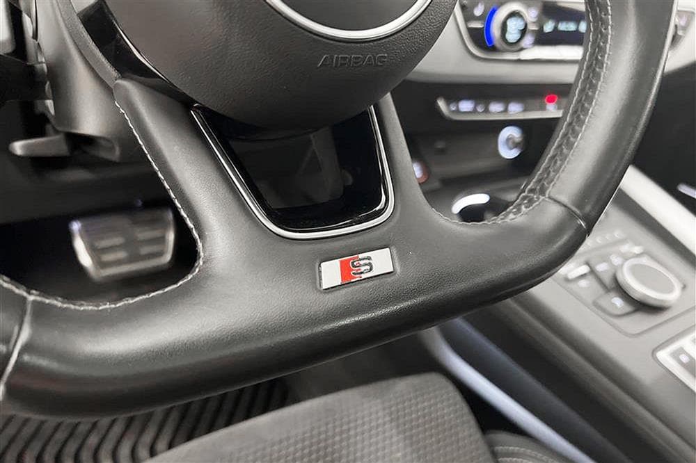 Audi S5 Sportback 3.0 TFSI 354hk Värmare Pano B&O Draginteriör