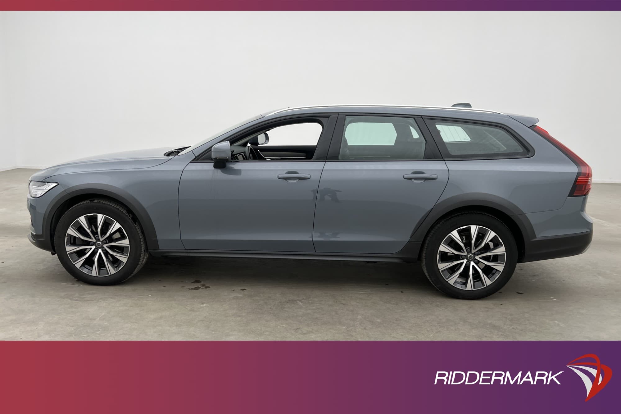 Volvo V90 Cross Country B4 AWD