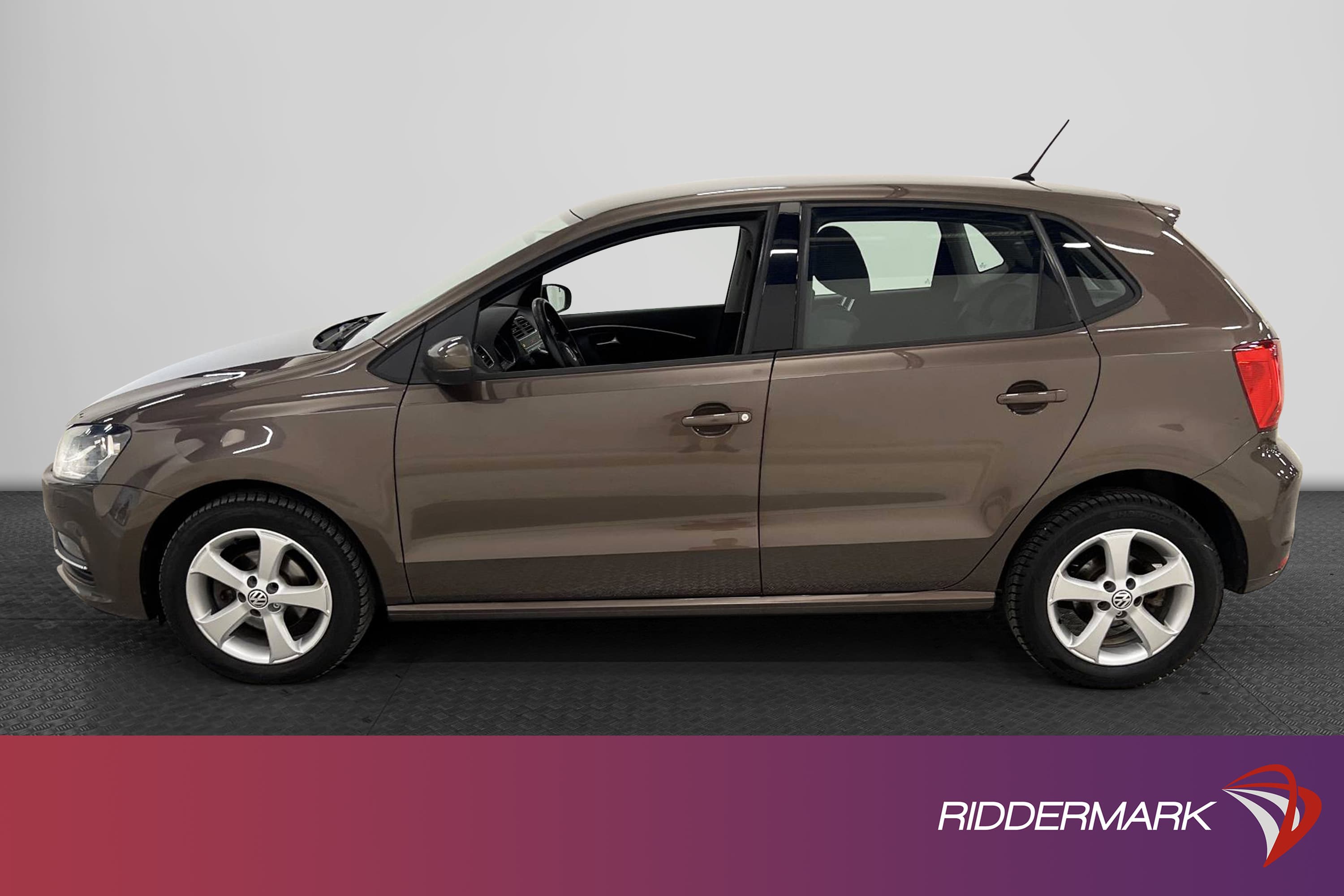 Volkswagen Polo 1.2 TSI 90hk  Backkamera Dragkrok 2-Brukare