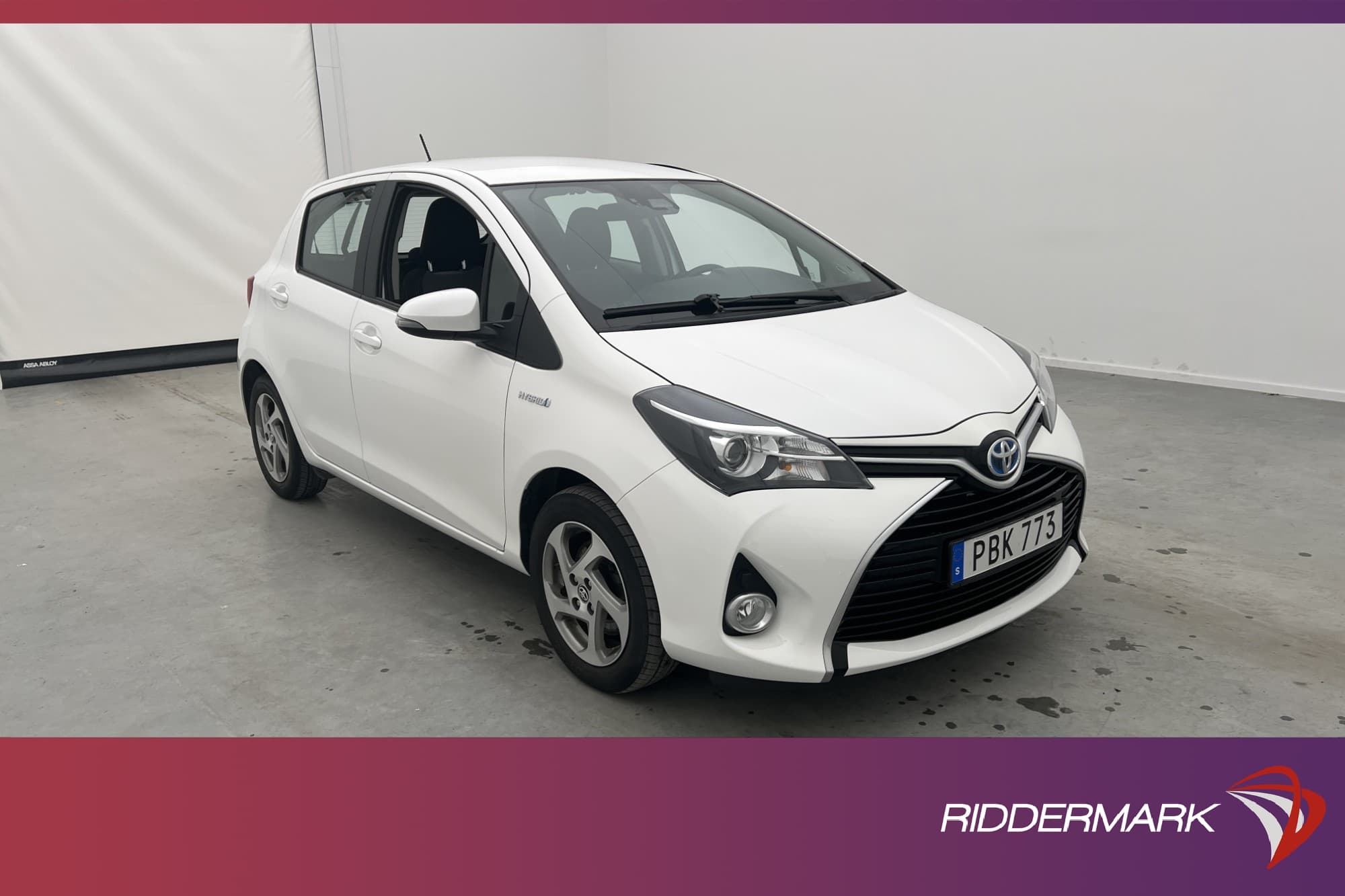Toyota Yaris Hybrid 101hk