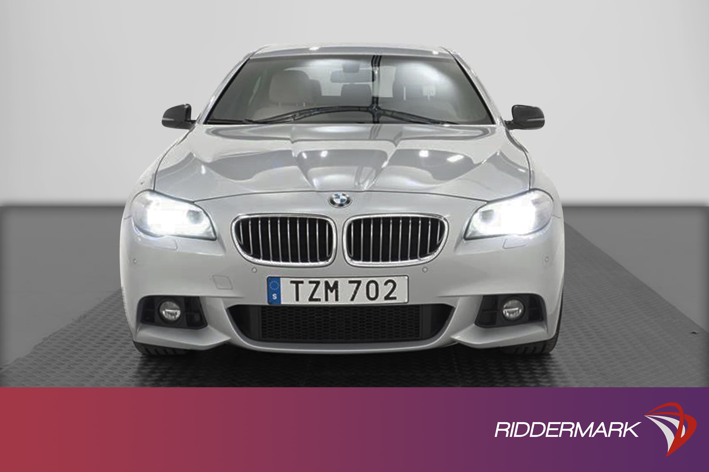 BMW 530 d xDrive 258hk M-Sport Cockpit H/K Kamera Navi Drag