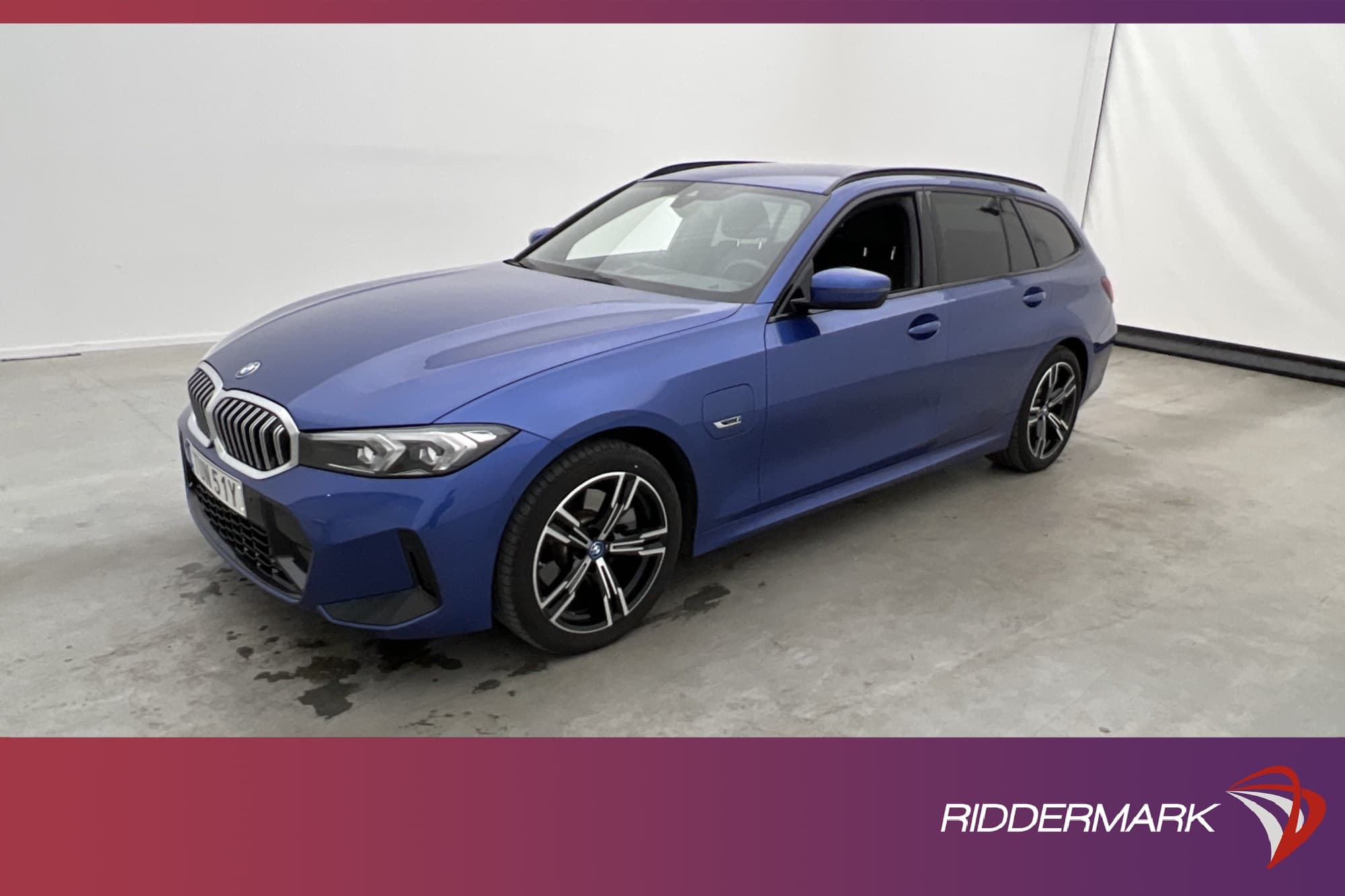 BMW 330 e xDrive Touring 292hk