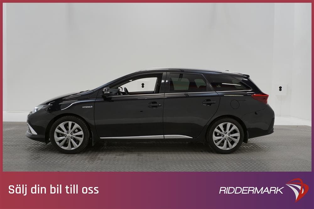 Toyota Auris 1.8 HSD Touring Sports 136hk
