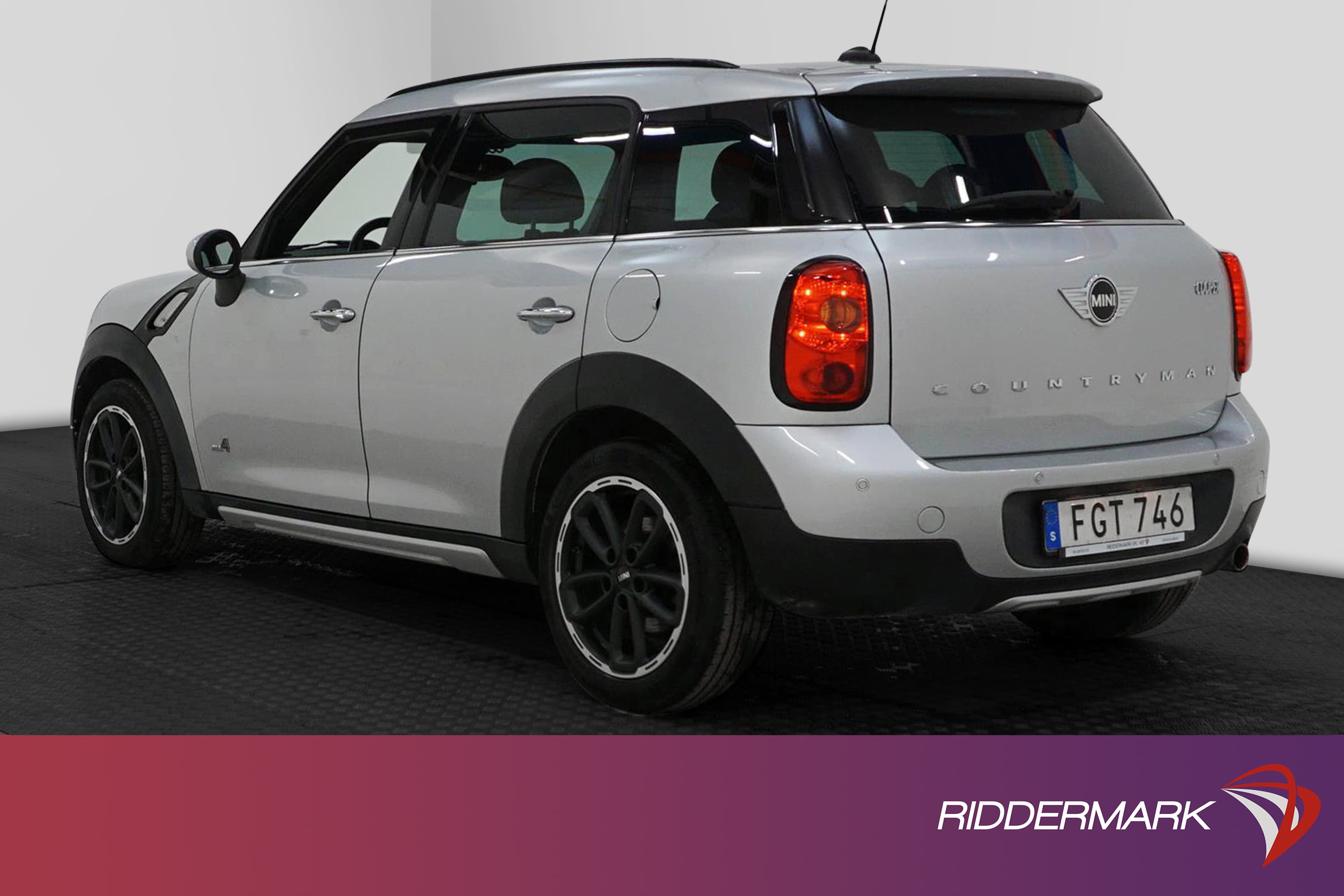 MINI Cooper ALL4 Countryman