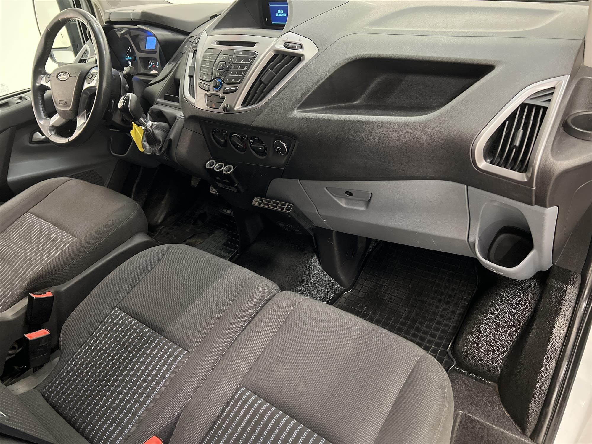 Ford Transit Custom 2.2TDCi V-Inredd Drag Värmare Moms 
