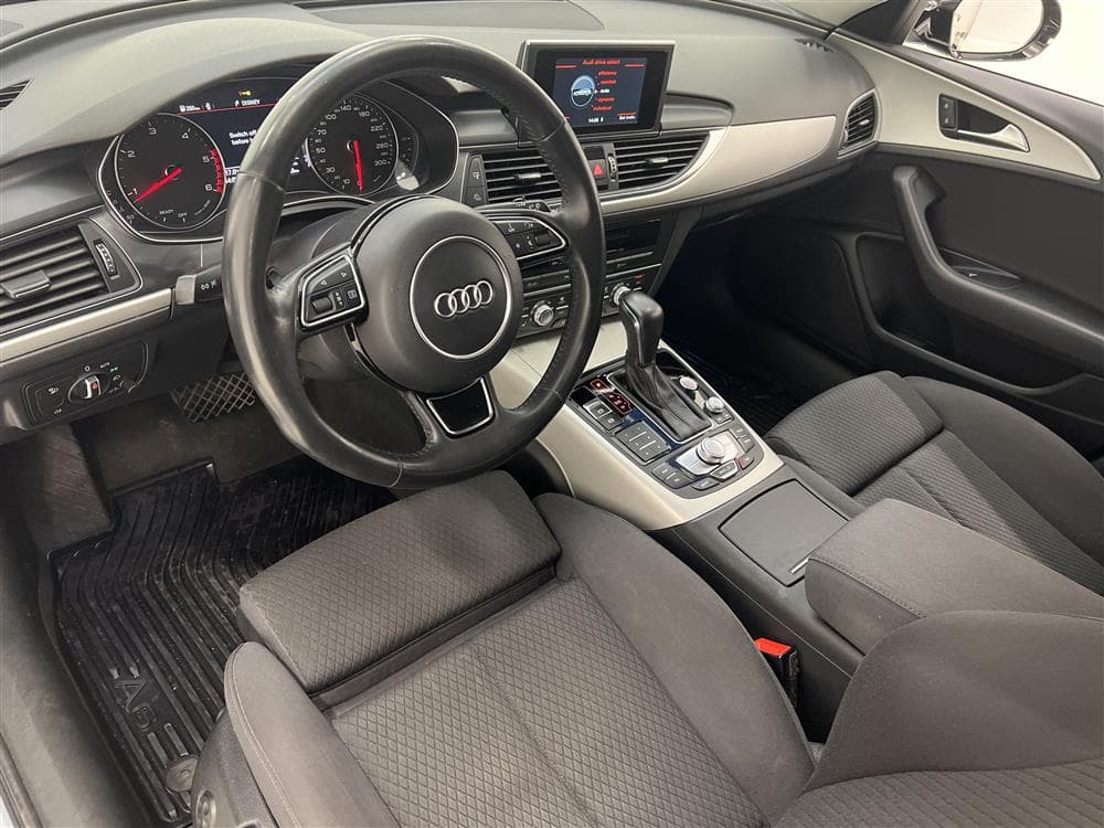Audi A6 2.0 TDI Avant 190hk D-Värmare Navi Drag 0,44L/Minteriör