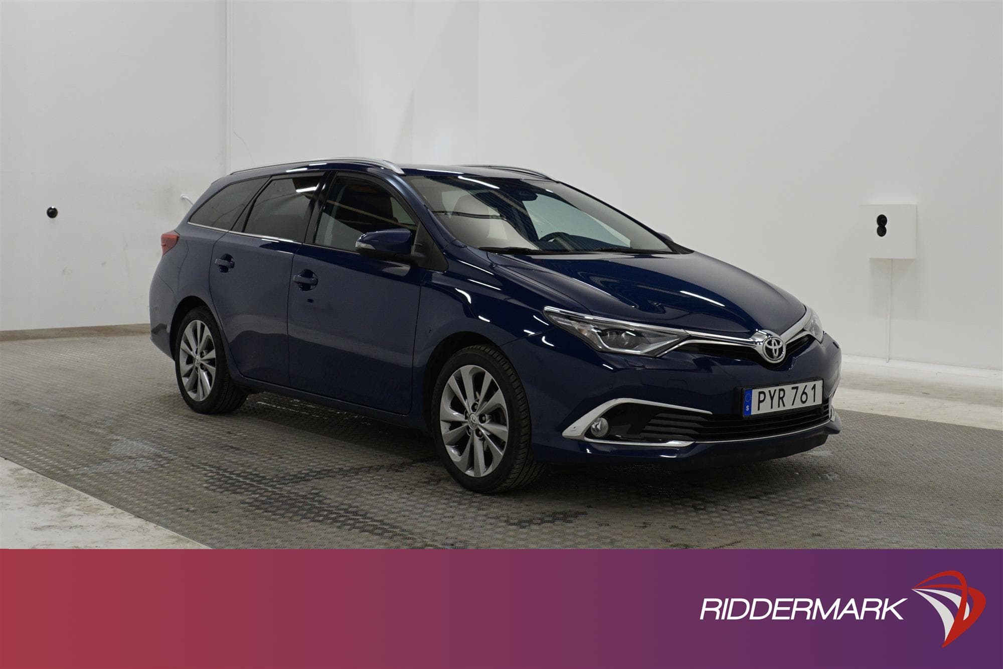 Toyota Auris 1.2 Turbo 116hk 1 Brukare M-Värm P-Pilot