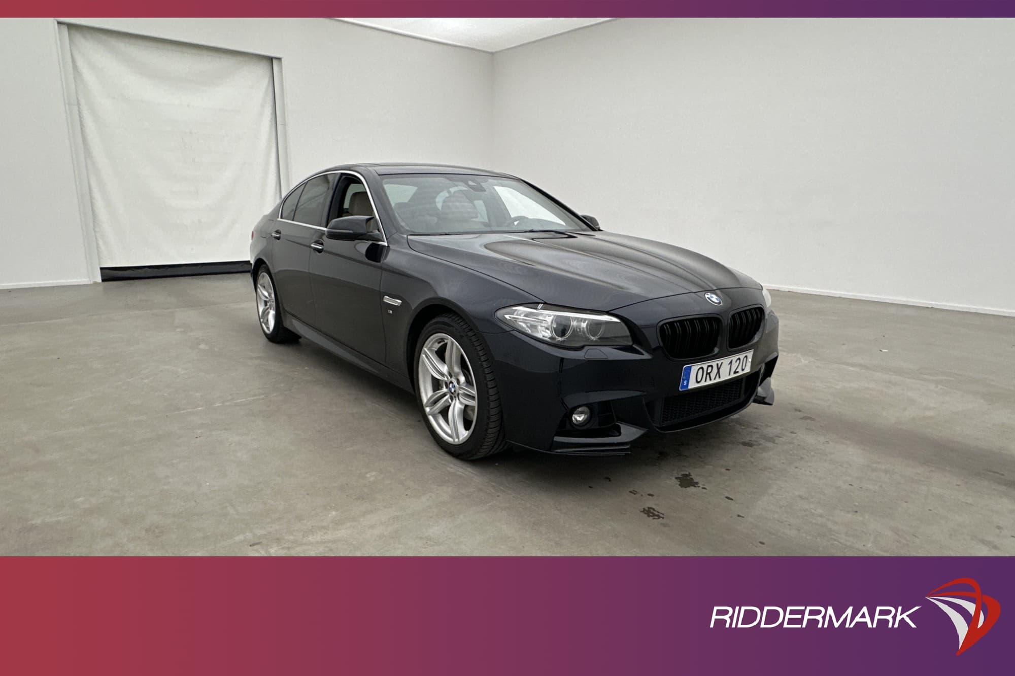 BMW 530 d xDrive M Sport Taklucka Head-Up Kamera Drag Skinn