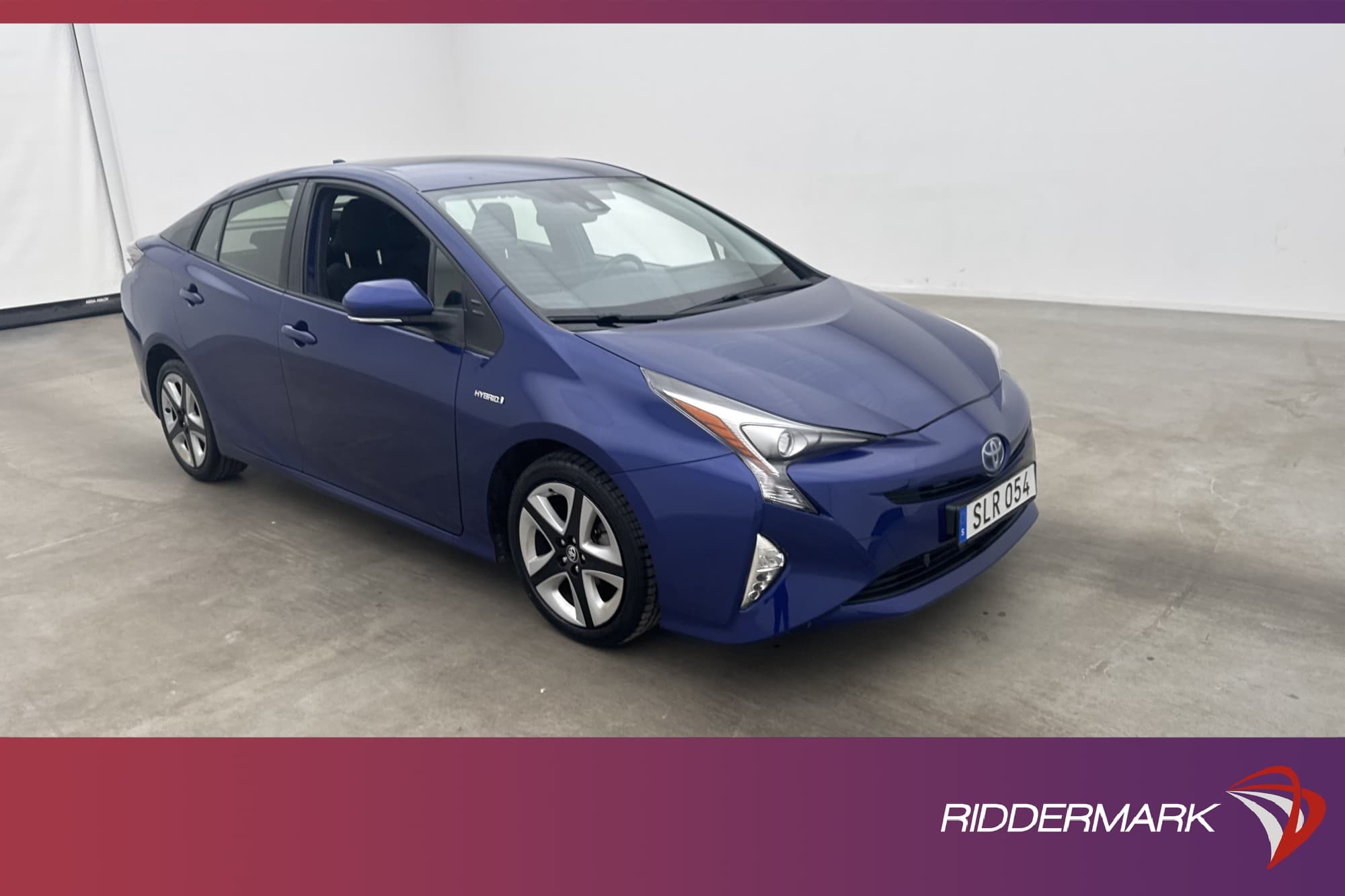 Toyota Prius Hybrid 122hk M/K-Värmare Dragkrok HUD Kamera