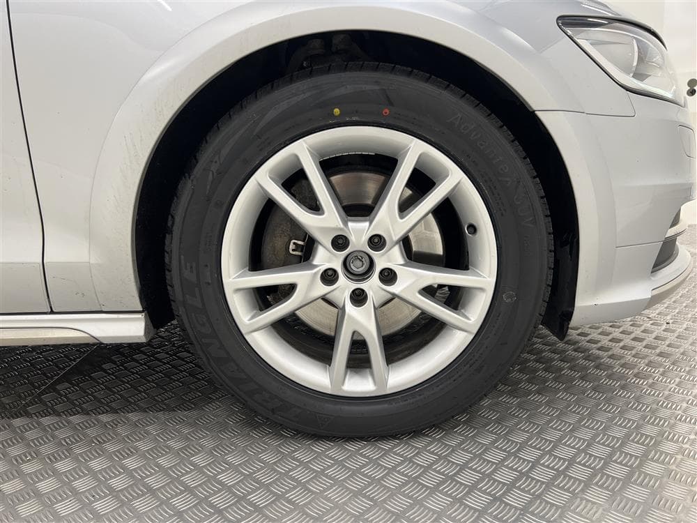 Audi A6 Allroad 3.0 TDI 204hk Quattro BOSE Drag 0,61l/milinteriör