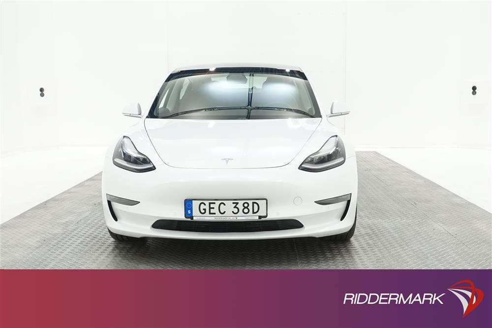 Tesla Model 3 Performance 510hk Svensksåld Autopilot