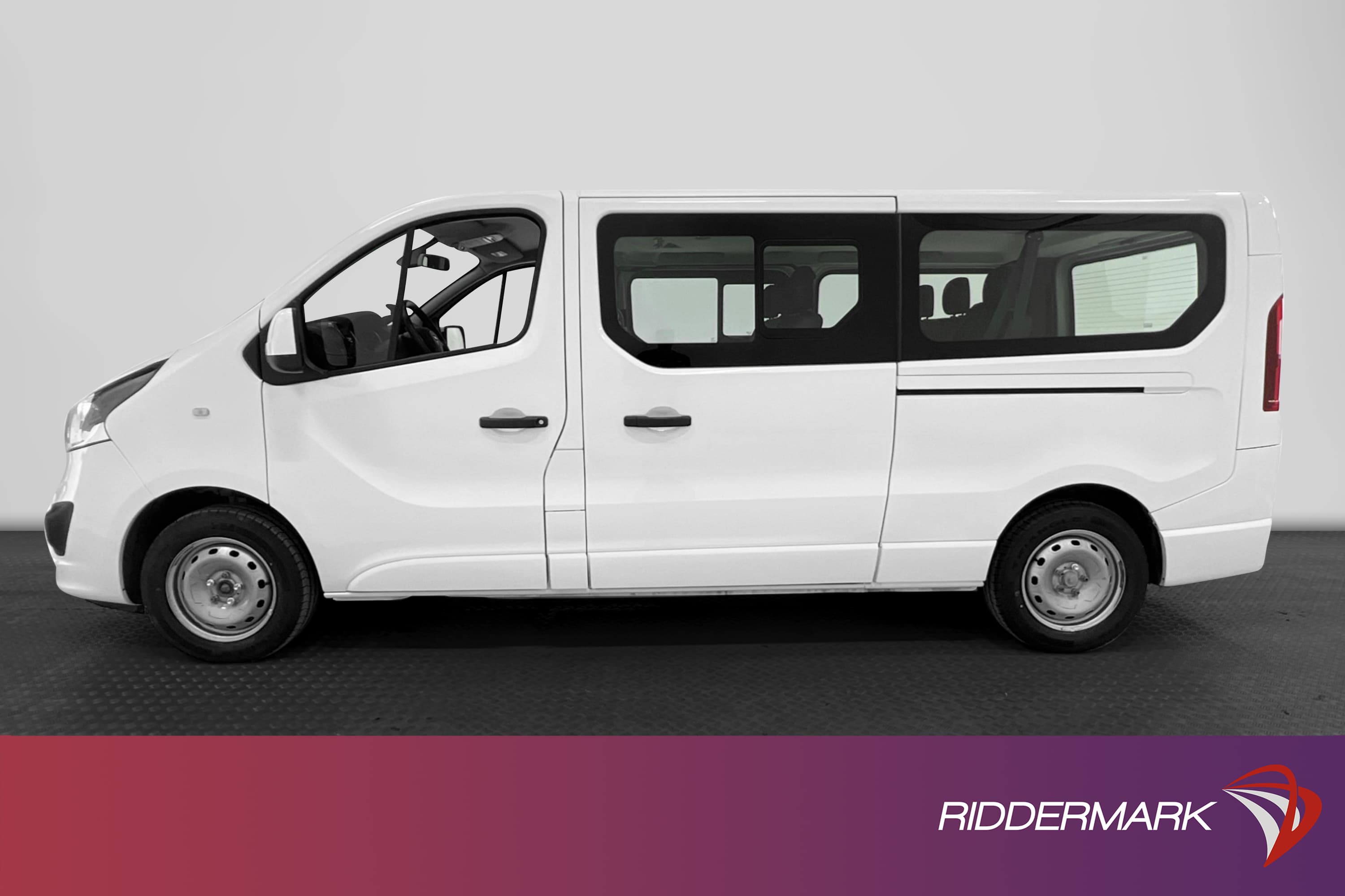 Opel Vivaro Kombi 1.6CDTi Lång Drag Värmare Navi 