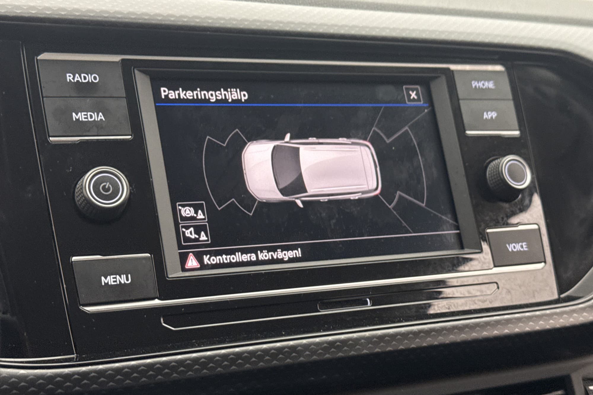 Volkswagen T-Cross 1.0 TSI 95hk Base P-Sensorer Carplay