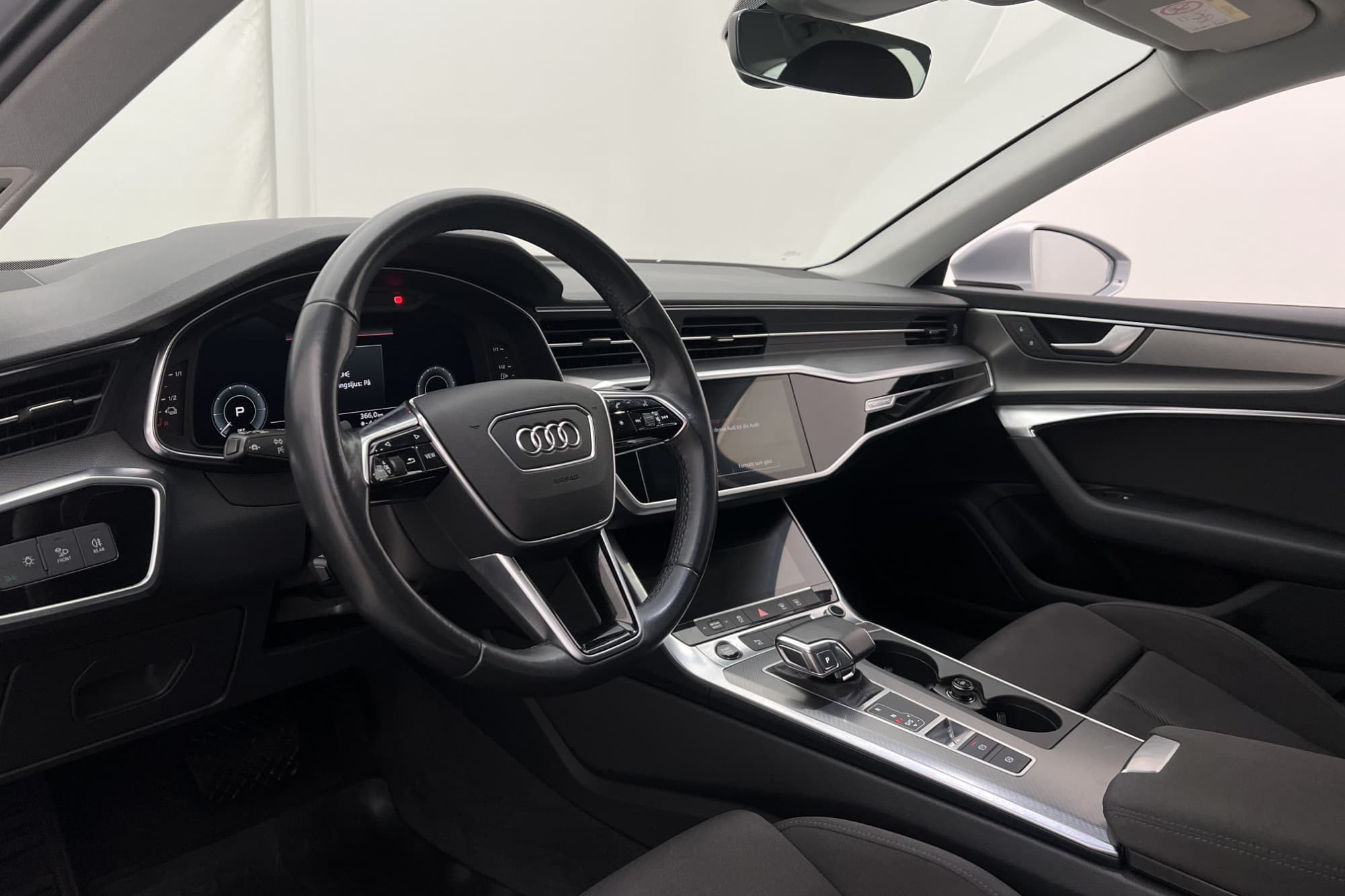 Audi A6 Avant 50 TFSI e Quattro 299hk Cockpit Kamera Drag
