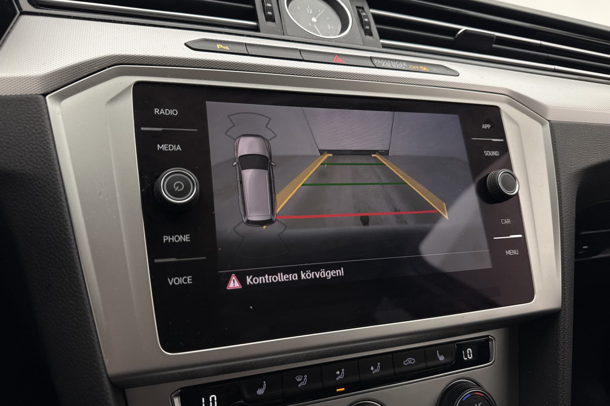 Volkswagen Passat SC 1.4 TSI 150hk Cockpit Dragkrok CarPlay