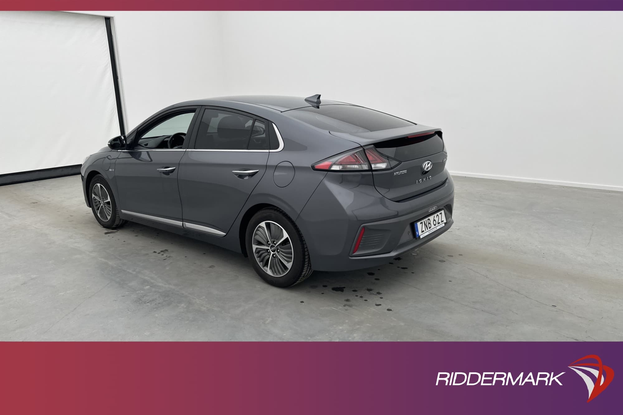 Hyundai IONIQ Plug-in 164hk