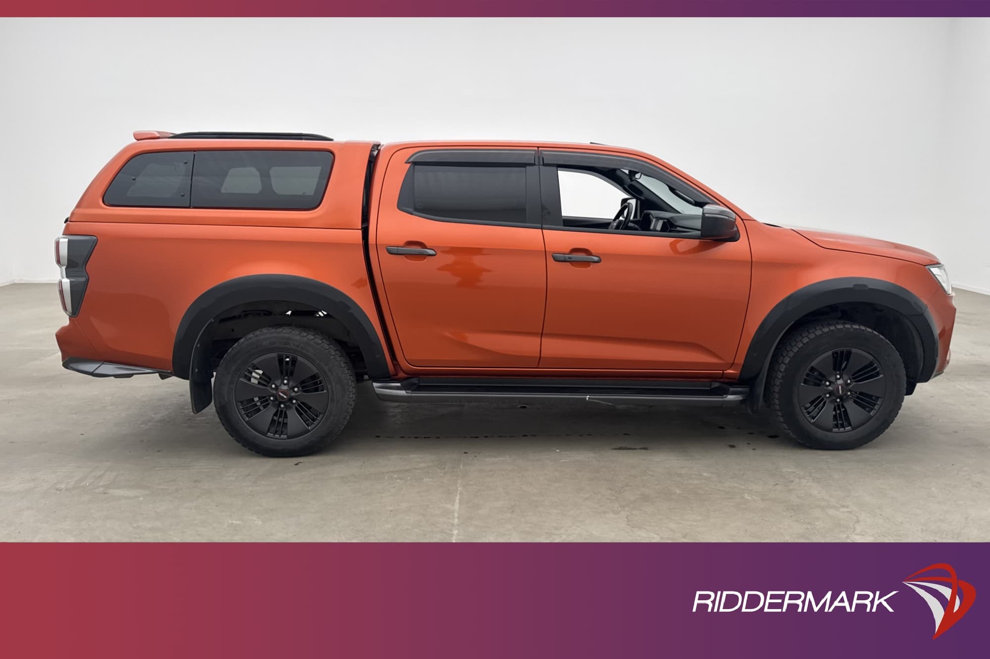 Isuzu D-Max XRX 1.9 4WD Värmare Dragkrok Diff Skinn Moms