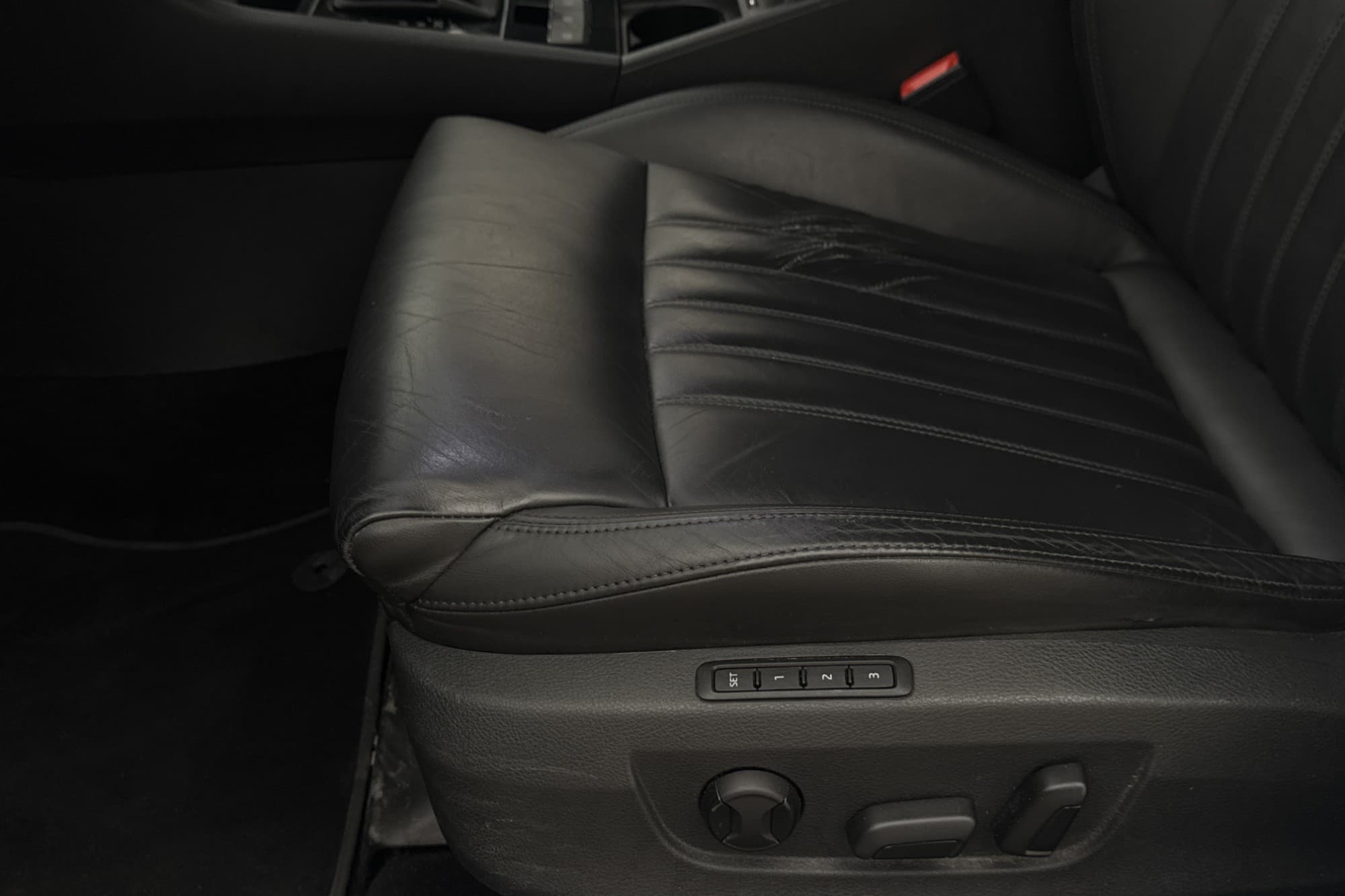 Skoda Superb 2.0 TDI 190hk Business D-Värm Canton Skinn Drag
