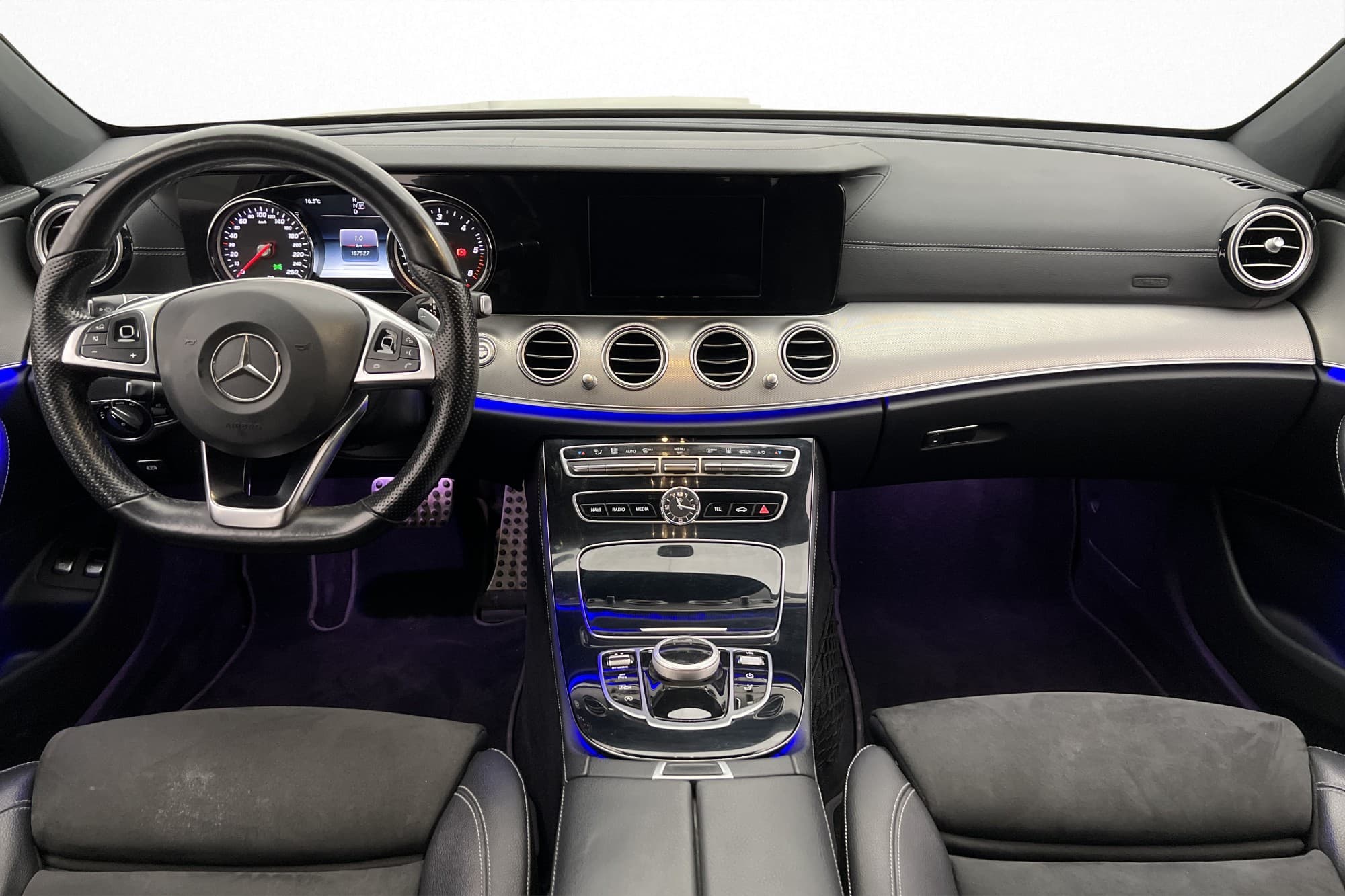 Mercedes-Benz E 220 T d 194hk AMG D-Värm B-Kamera Drag Navi