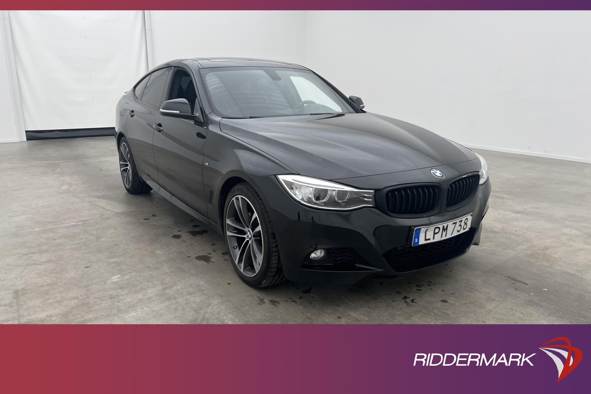 BMW 330 d xDrive GT 258hk M Sport Navi H/K Pano Kamera Drag