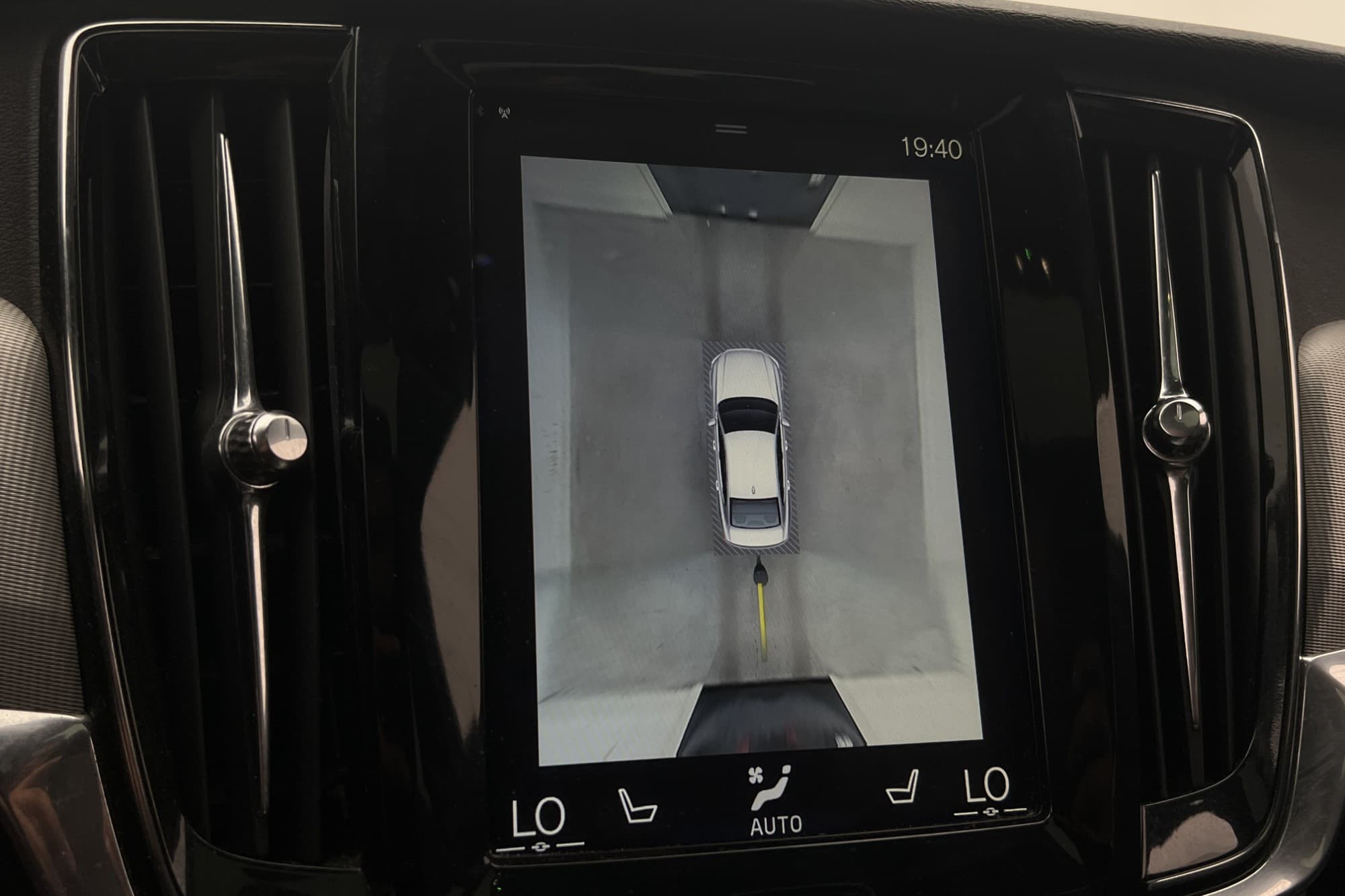 Volvo S90 T6 AWD 320hk R-Design VOC Pano 360° Navi BLIS Drag