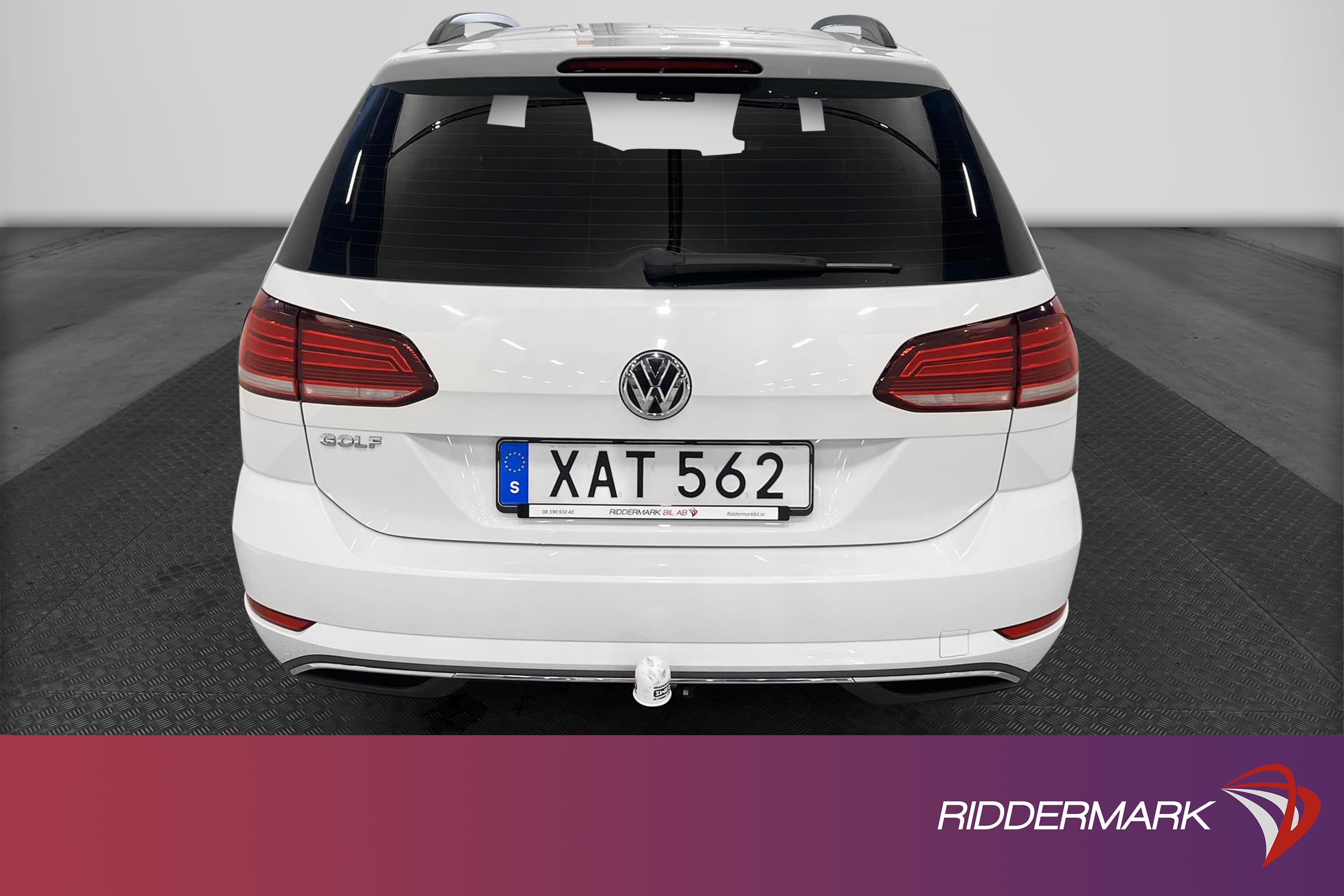 Volkswagen  Golf SC 1.0 TSI DSG 110hk Dragkrok Carplay
