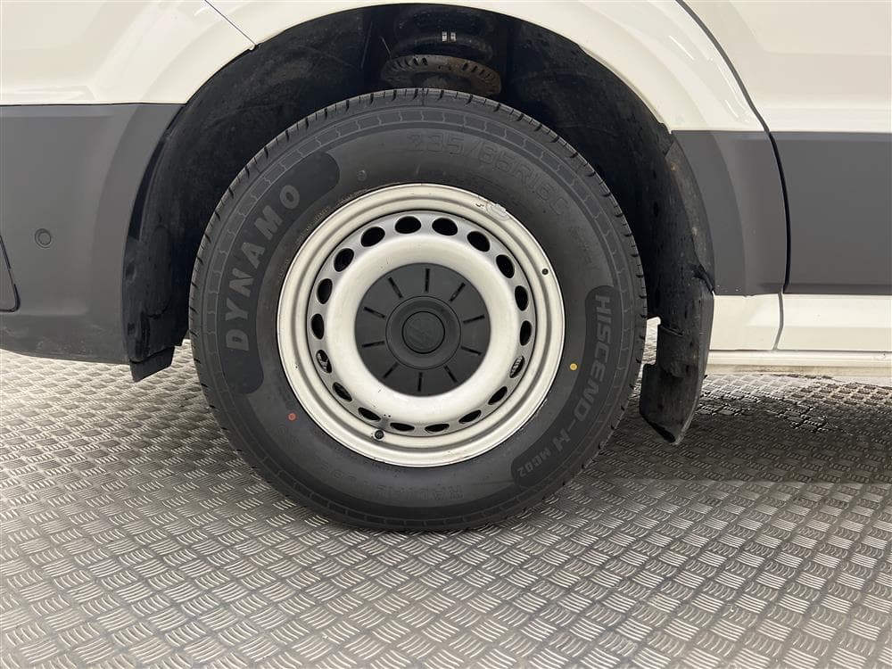 Volkswagen Crafter 2.0 TDI 4M 177hk L2h2 Diff Värmare Moms  interiör