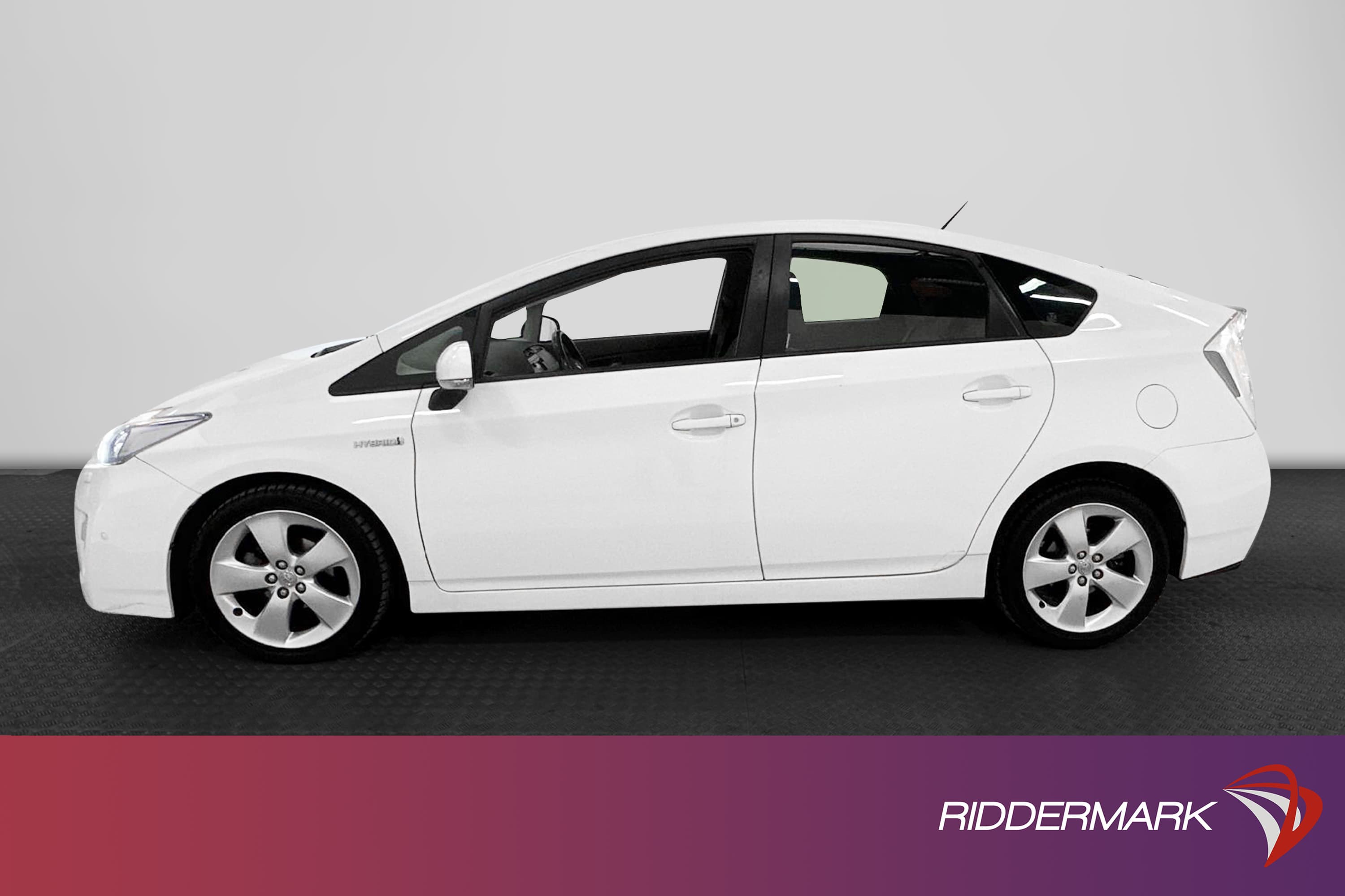 Toyota Prius CVT 136hk M&K-Värmare