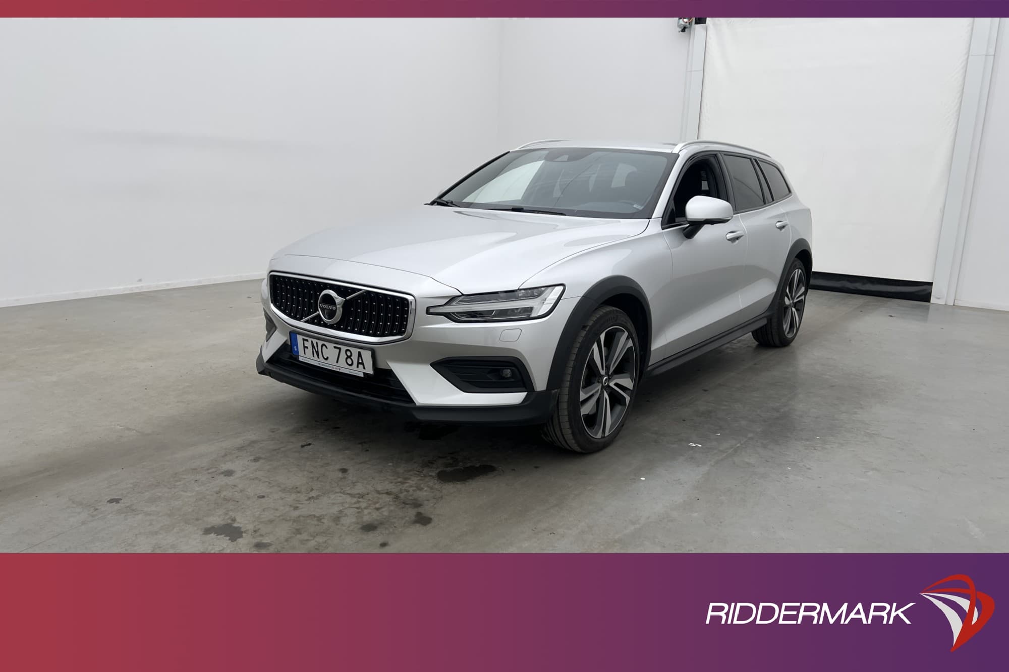 Volvo V60 Cross Country D4 AWD