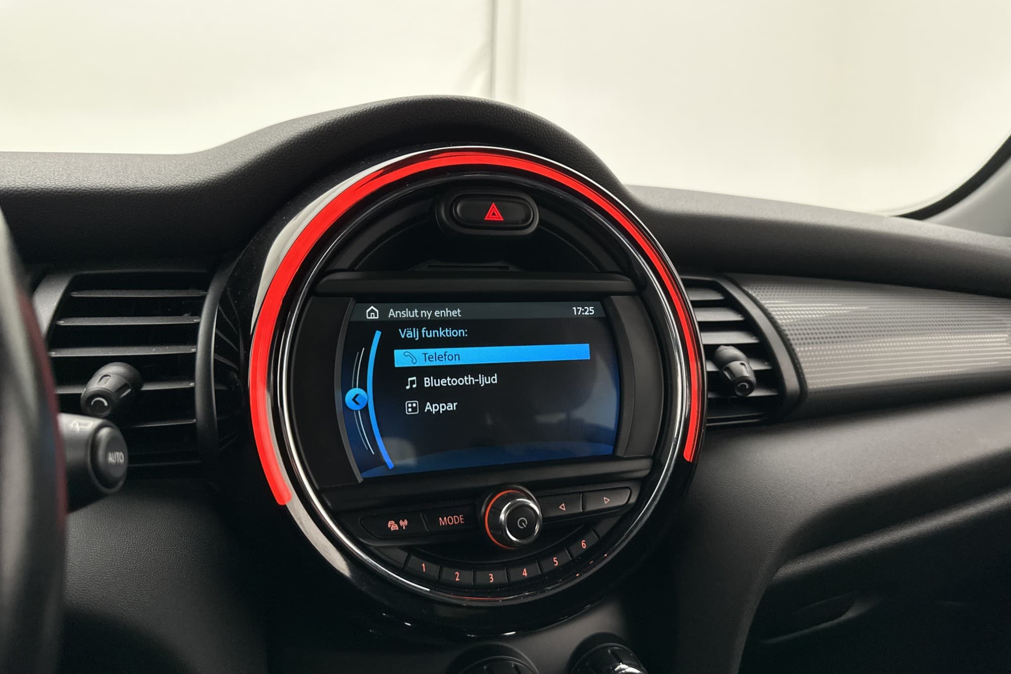 MINI Cooper 136hk Pepper Farthållare Bluetooth Sensorer