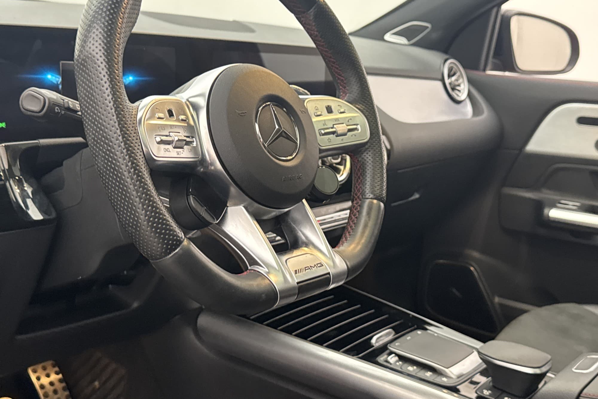 Mercedes-Benz GLA 35 AMG 4MATIC 306hk Pano Burmester Wide