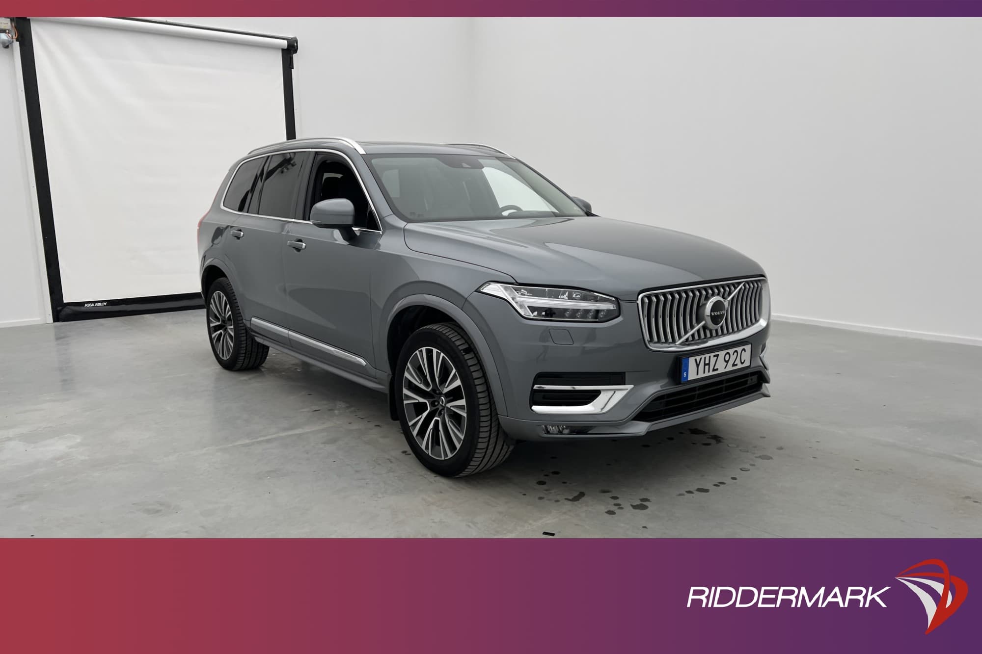 Volvo XC90 B5 AWD