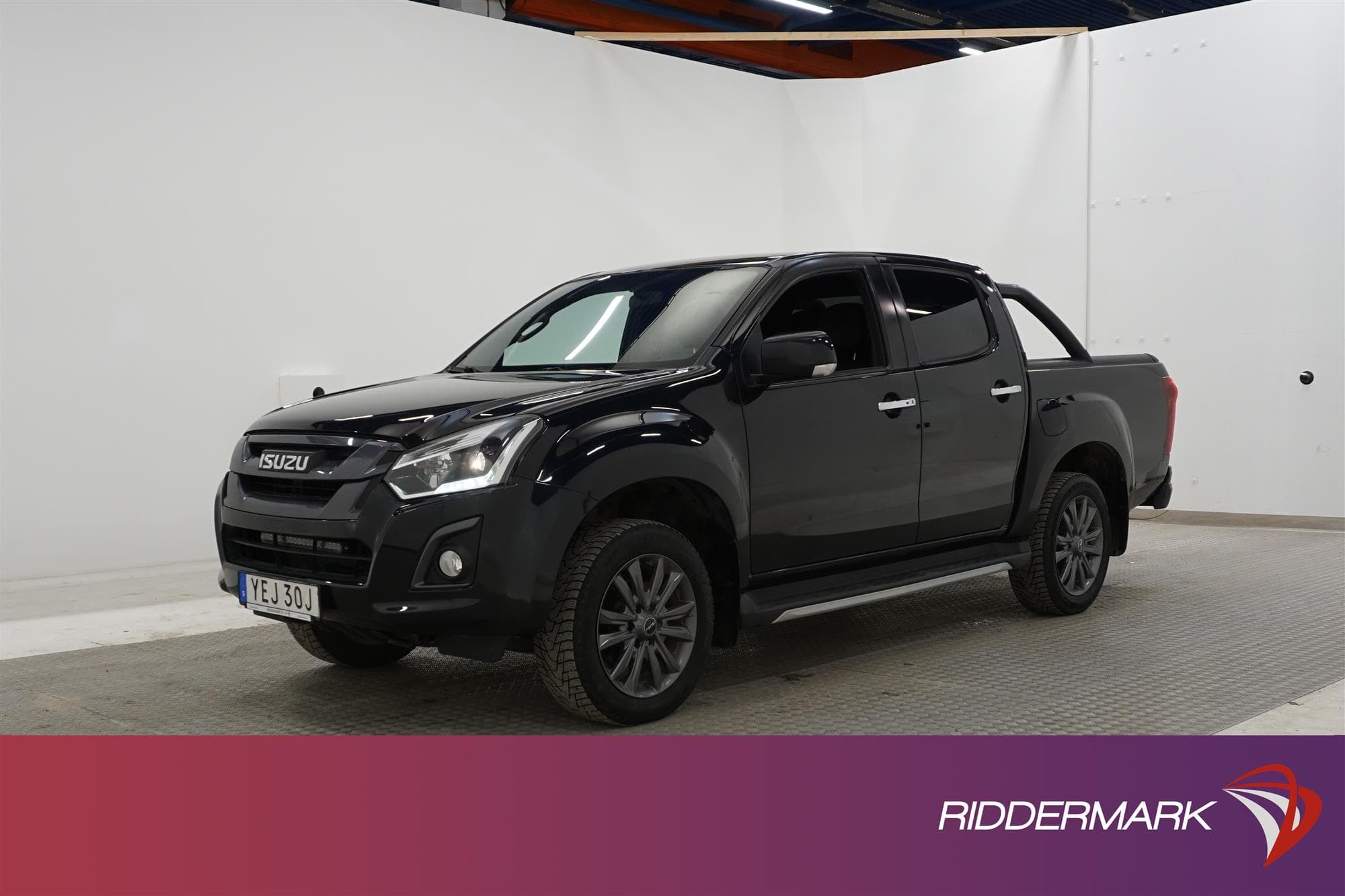 Isuzu D-Max 1.9 Automat 4WD Dragkrok Kamera Moms