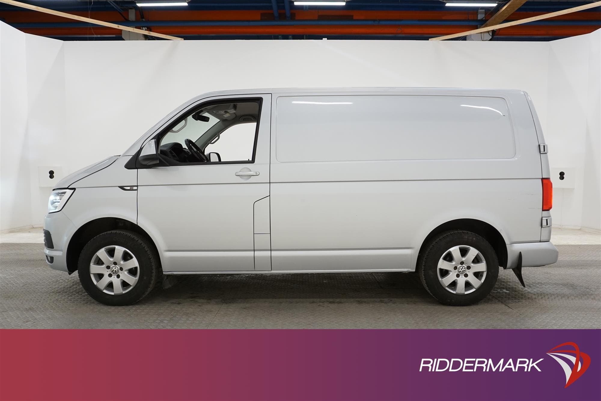 Volkswagen Transporter 2.0TDI Automat V-Inredd Drag Moms