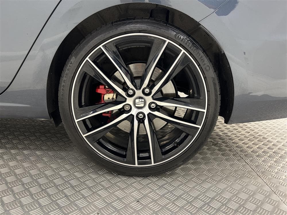 SEAT Leon 2.0 TSI Cupra 300hk 4Drive Cockpit Beatsinteriör