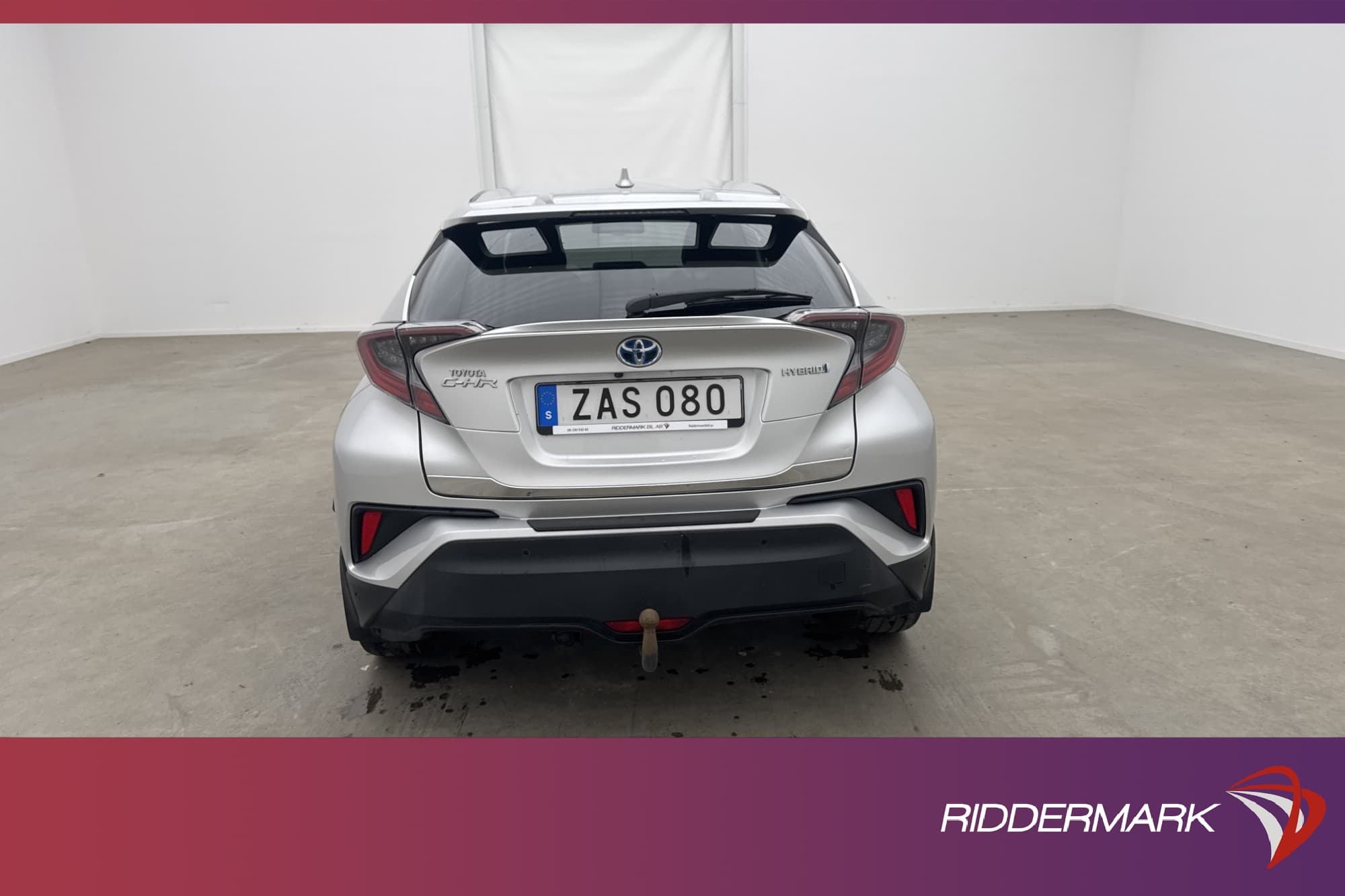 Toyota C-HR Hybrid CVT 122hk