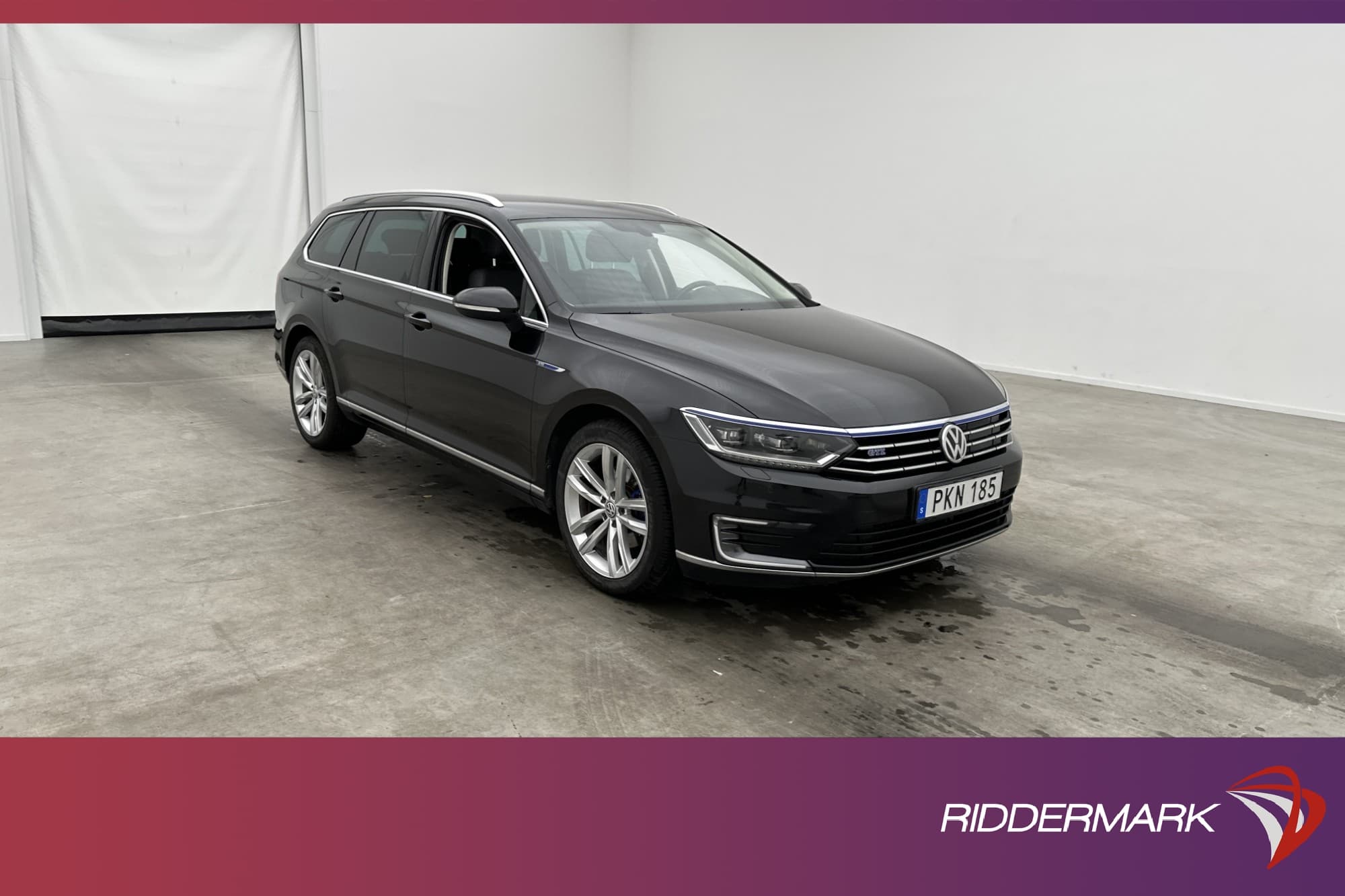 Volkswagen Passat GTE 218hk
