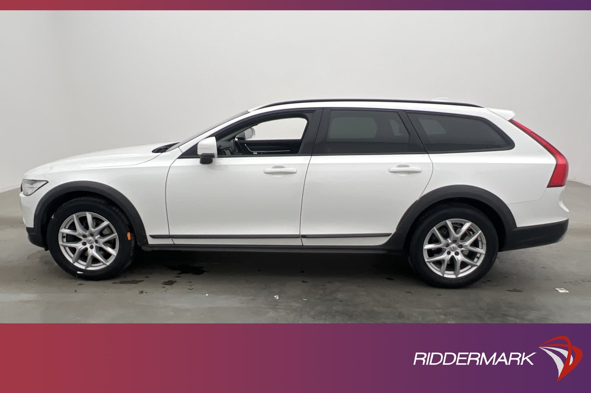 Volvo V90 Cross Country D4 190hk AWD D-Värmare Drag VOC