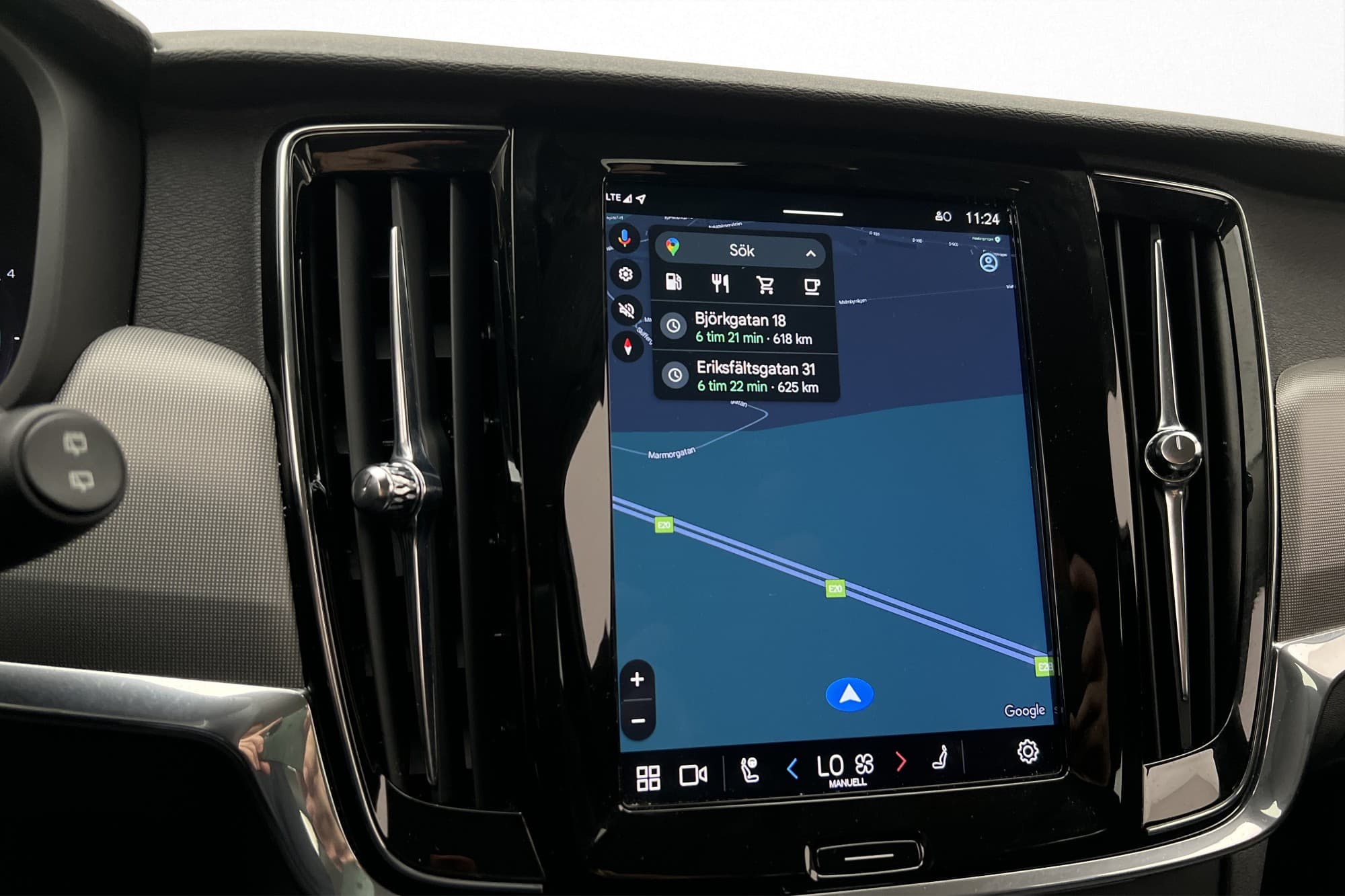 Volvo V90 B4 Core Bright Värm Kamera Skinn CarPlay Drag