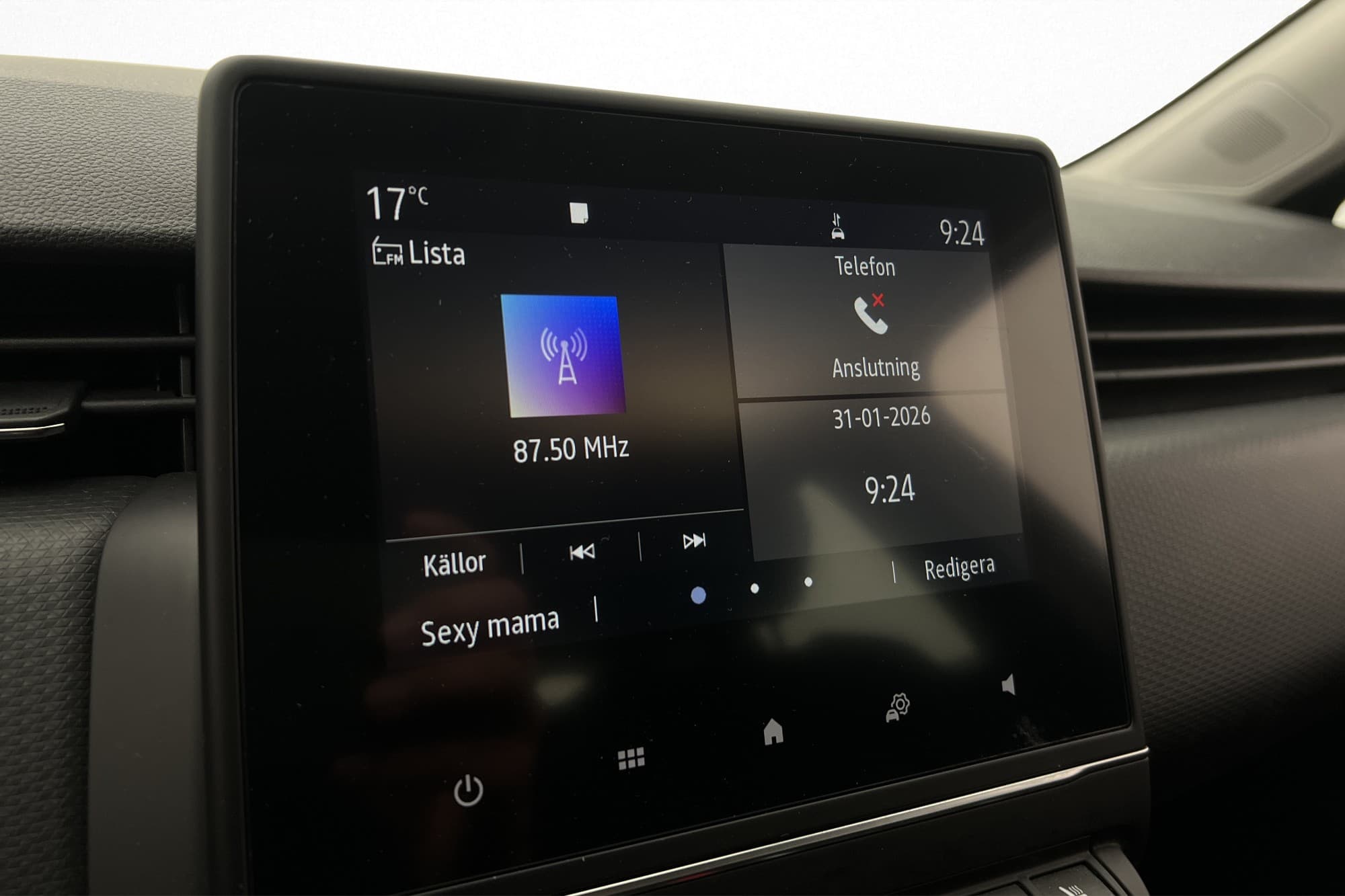 Renault Clio 1.0 SCe 72hk Zen Sensorer Bluetooth Låg Skatt