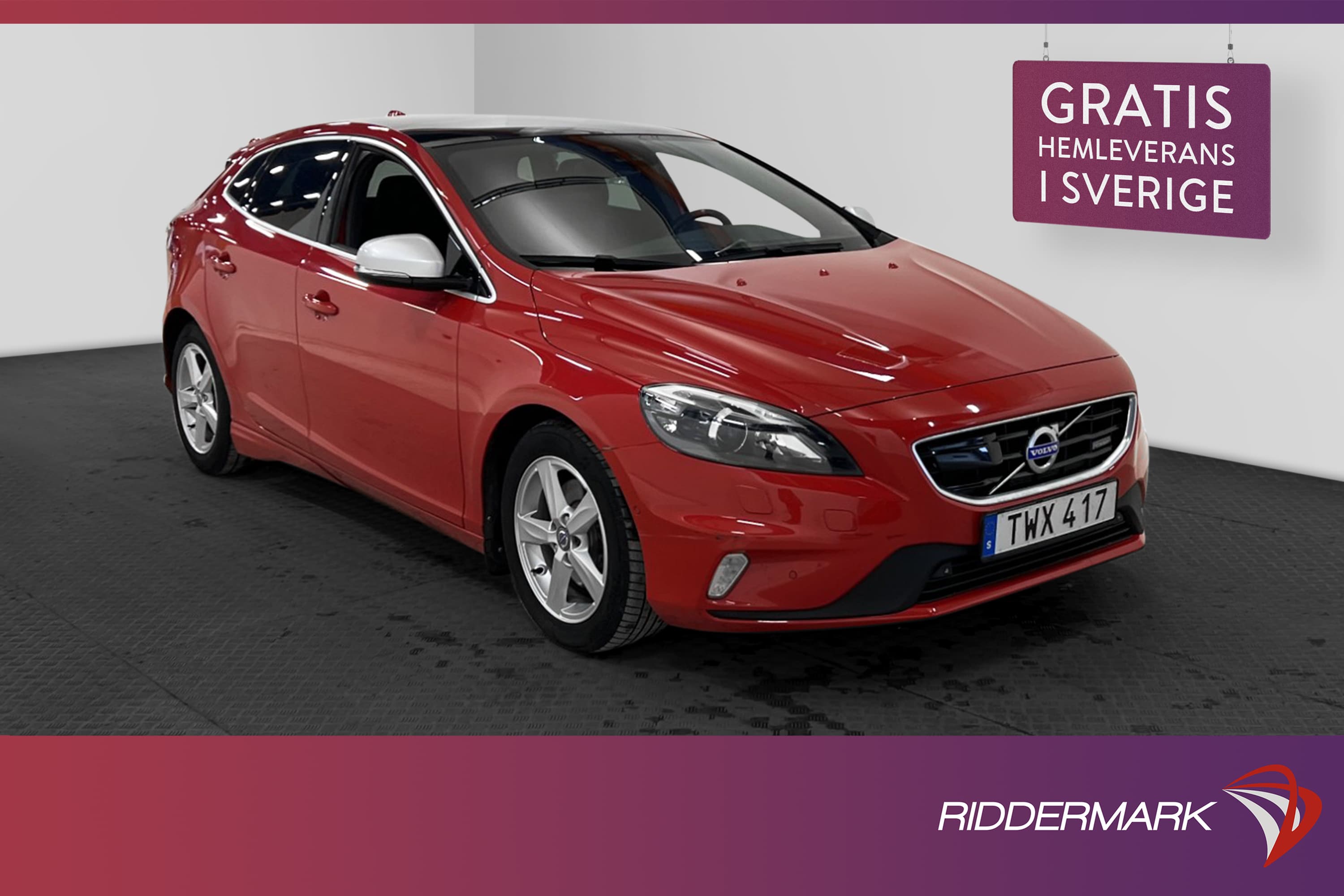 Volvo V40 T4 R-Design Pano VOC Värmare Navi Drag Välservad