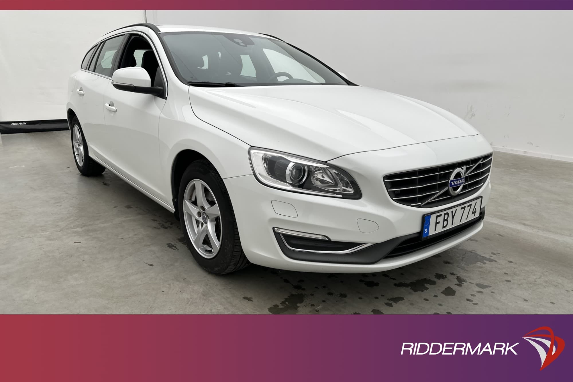 Volvo V60 T3 150hk