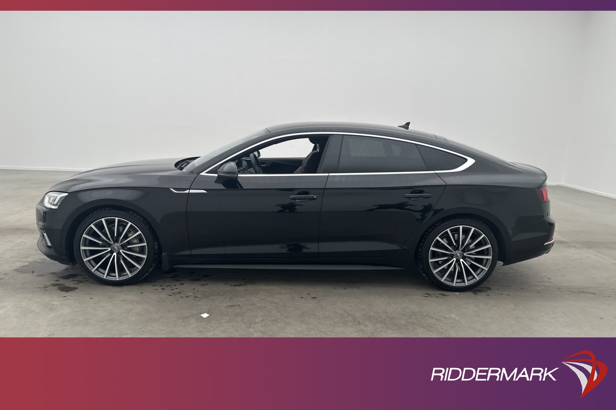 Audi A5 2.0 TFSI Q 252hk Cockpit Läder Värmare Kamera Drag