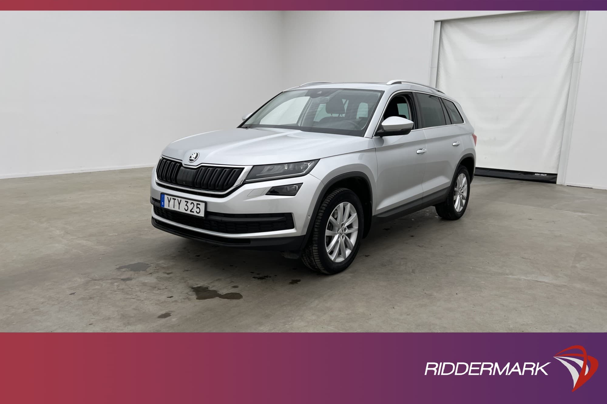 Skoda Kodiaq 4x4 180hk Värmare Pano Skinn Canton 360° Drag