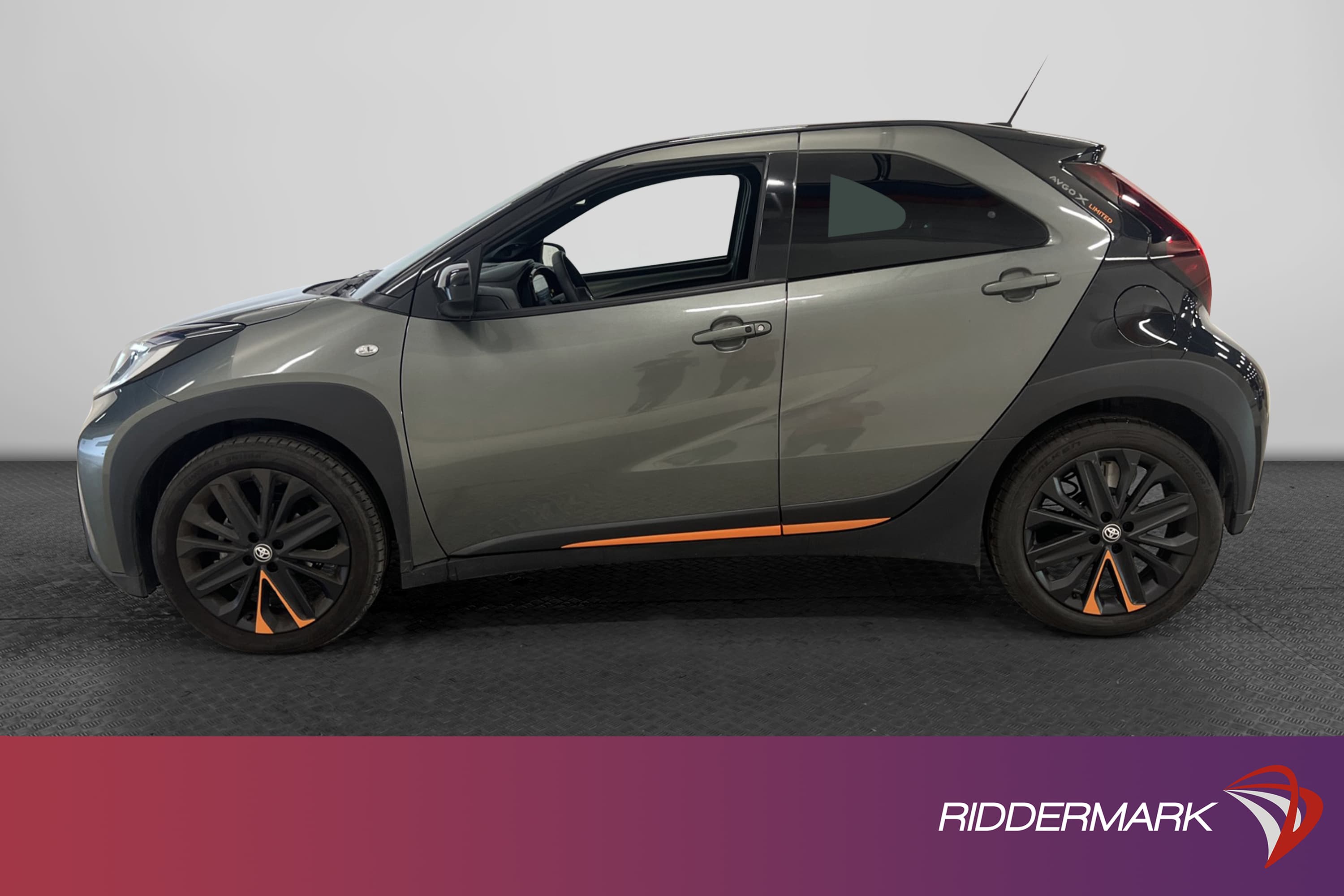 Toyota Aygo X 1.0 VVT-i CVT 72hk B-Kamera