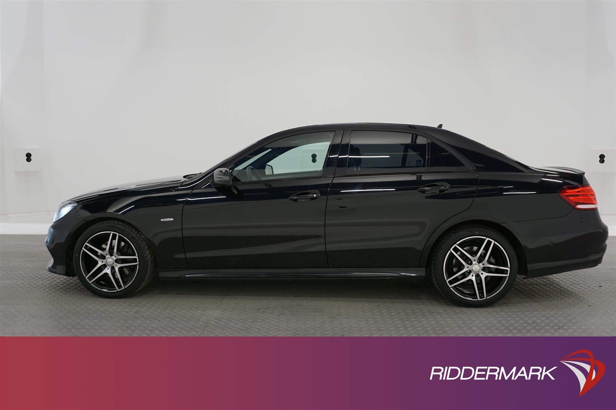 Mercedes-Benz E 220 170hk