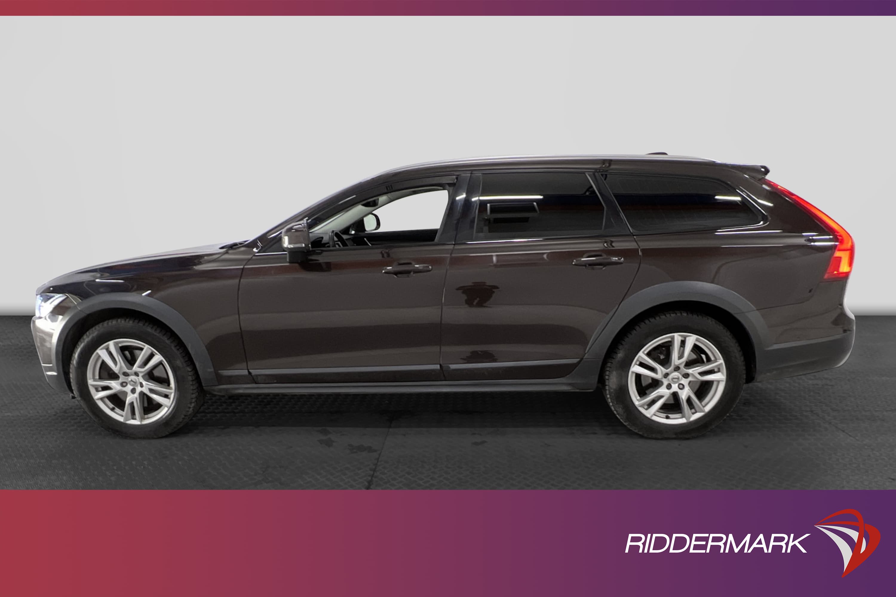 Volvo V90 Cross Country D4 190hk AWD